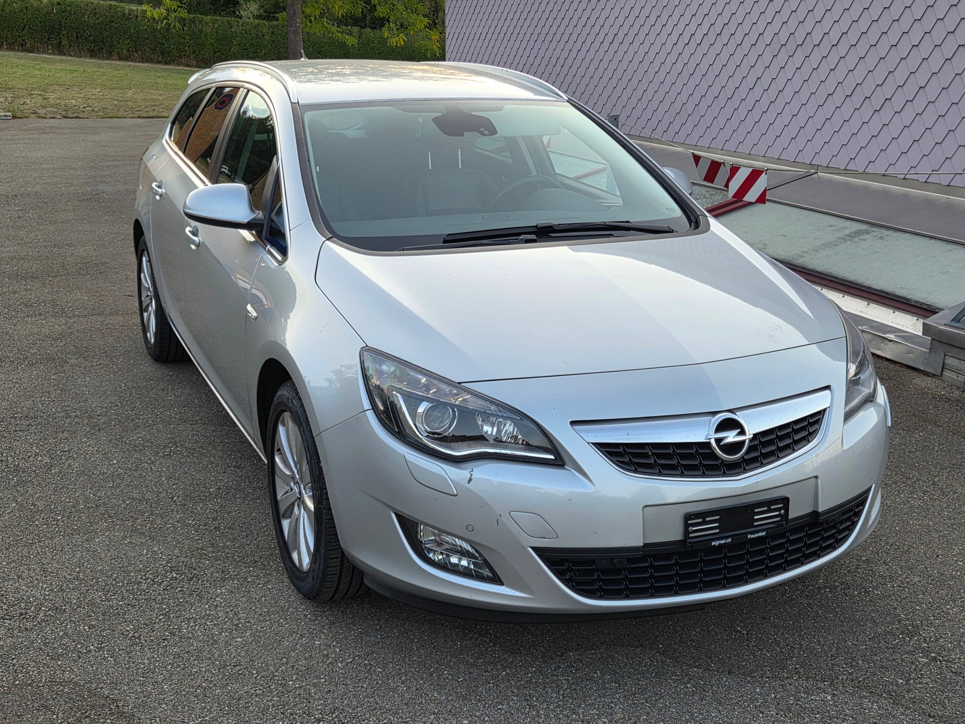 OPEL Astra SportsTourer 2.0 CDTi Cosmo-image-0