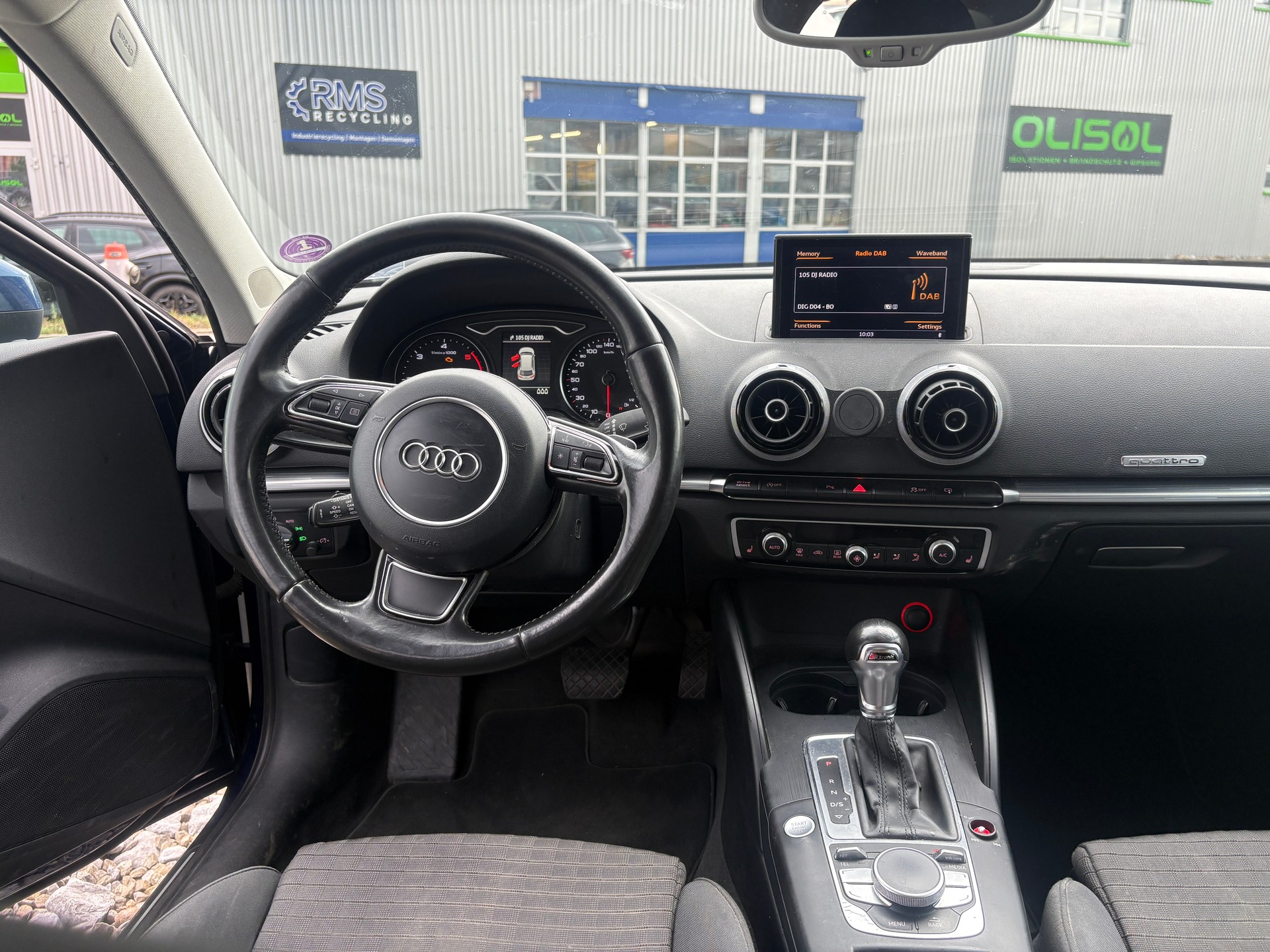 AUDI A3 Sportback 2.0 TDI Ambition quattro S-tronic-image-7