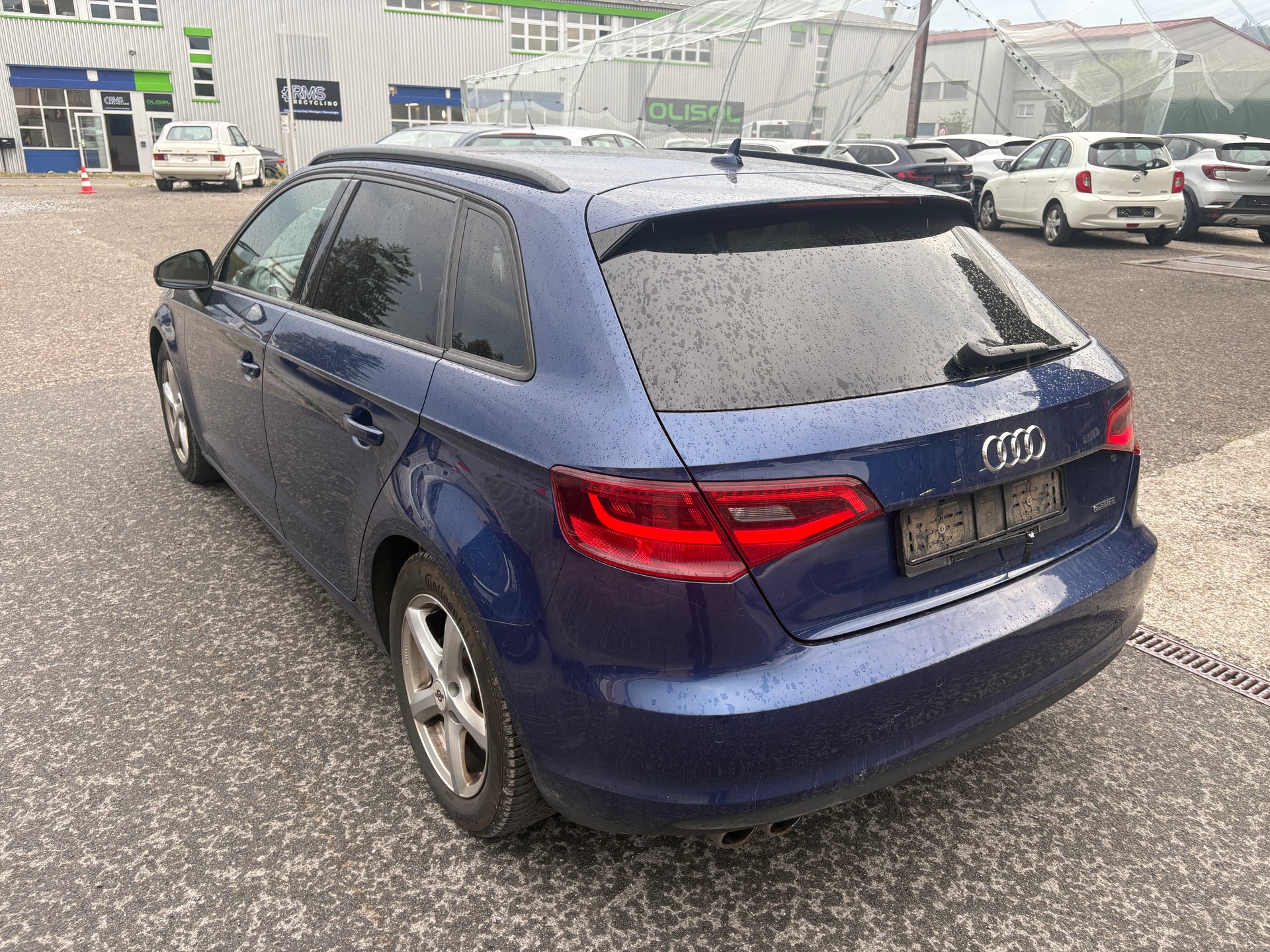 AUDI A3 Sportback 2.0 TDI Ambition quattro S-tronic-image-3