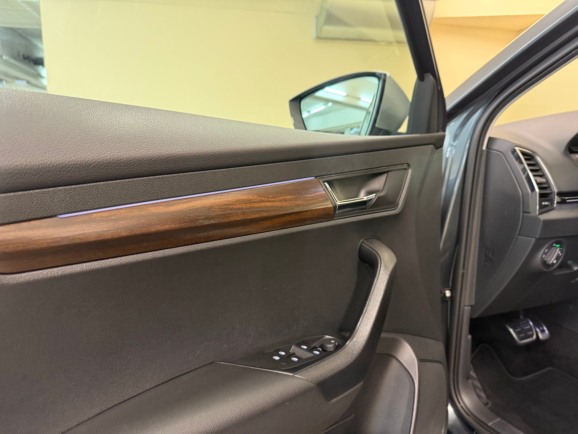 SKODA Karoq 2.0 TDI CR Scout 4x4 DSG-image-12