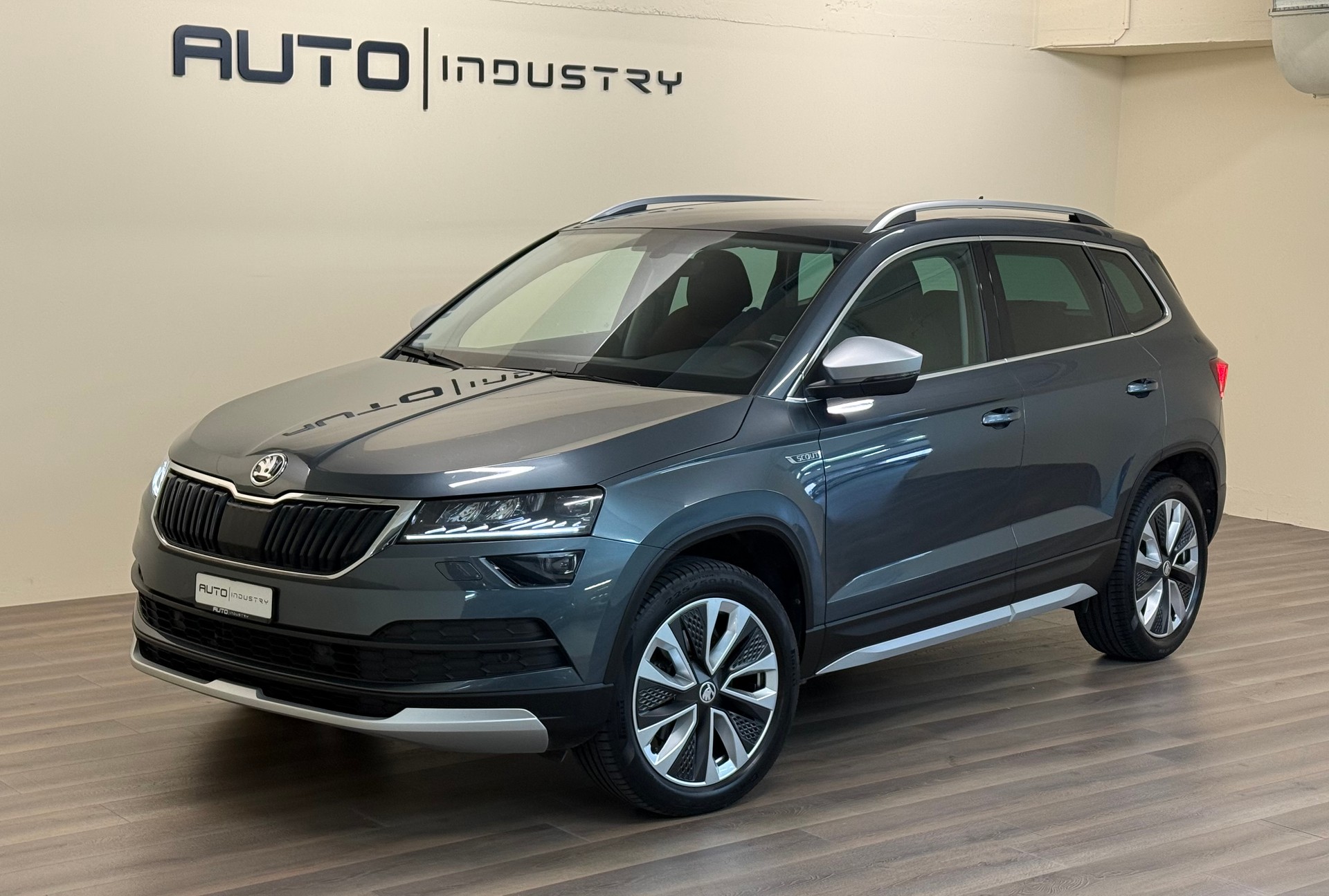 SKODA Karoq 2.0 TDI CR Scout 4x4 DSG-image-0
