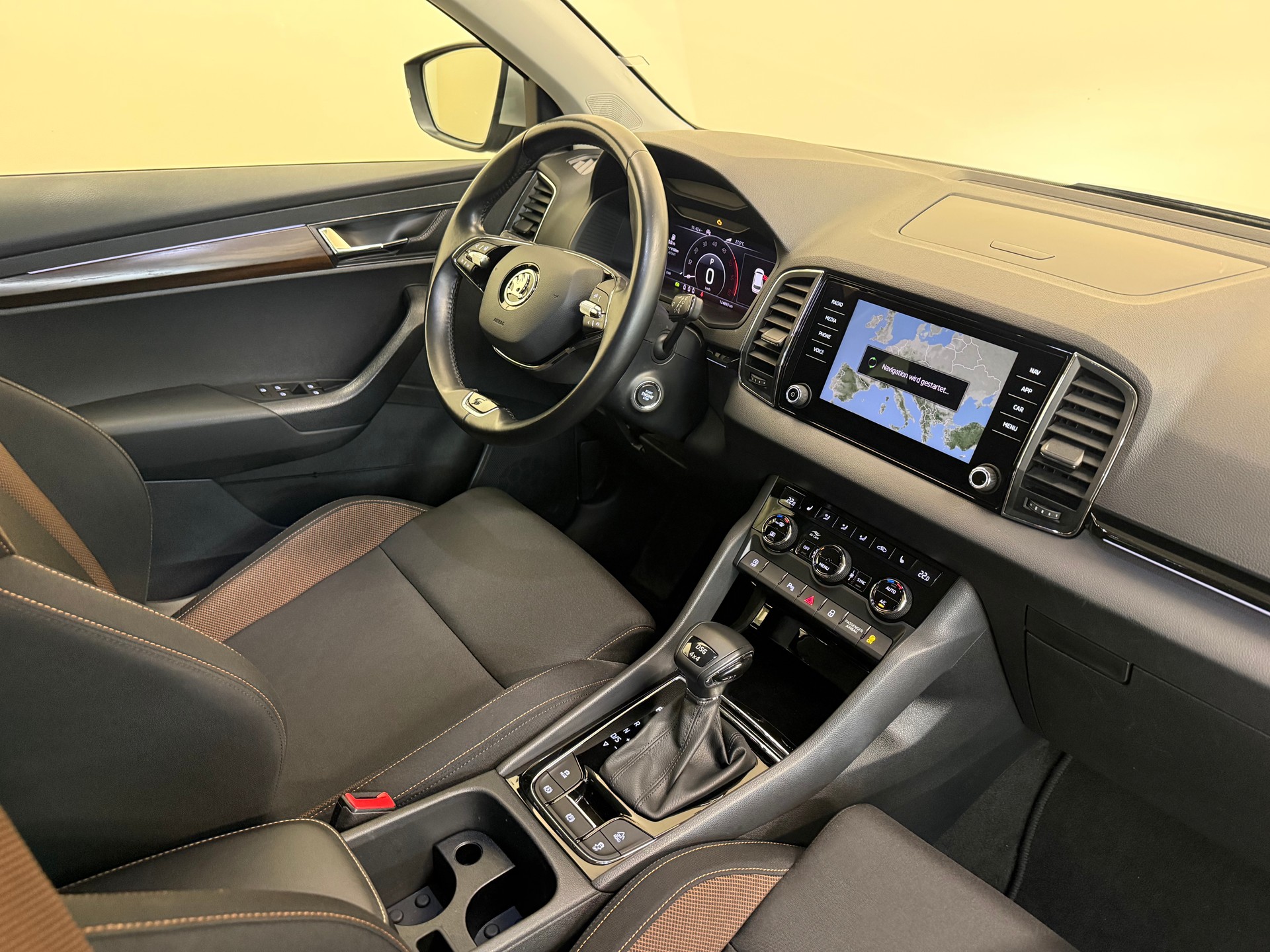 SKODA Karoq 2.0 TDI CR Scout 4x4 DSG-image-26