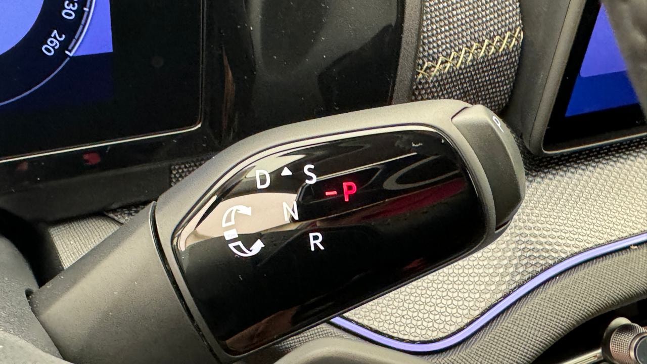 SKODA Kodiaq 1.5 TSI PHEV Selection-image-10