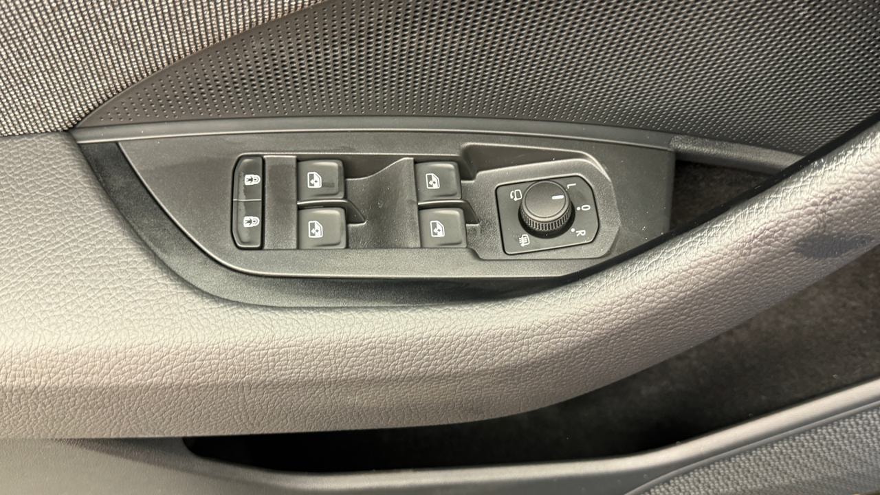SKODA Kodiaq 1.5 TSI PHEV Selection-image-8