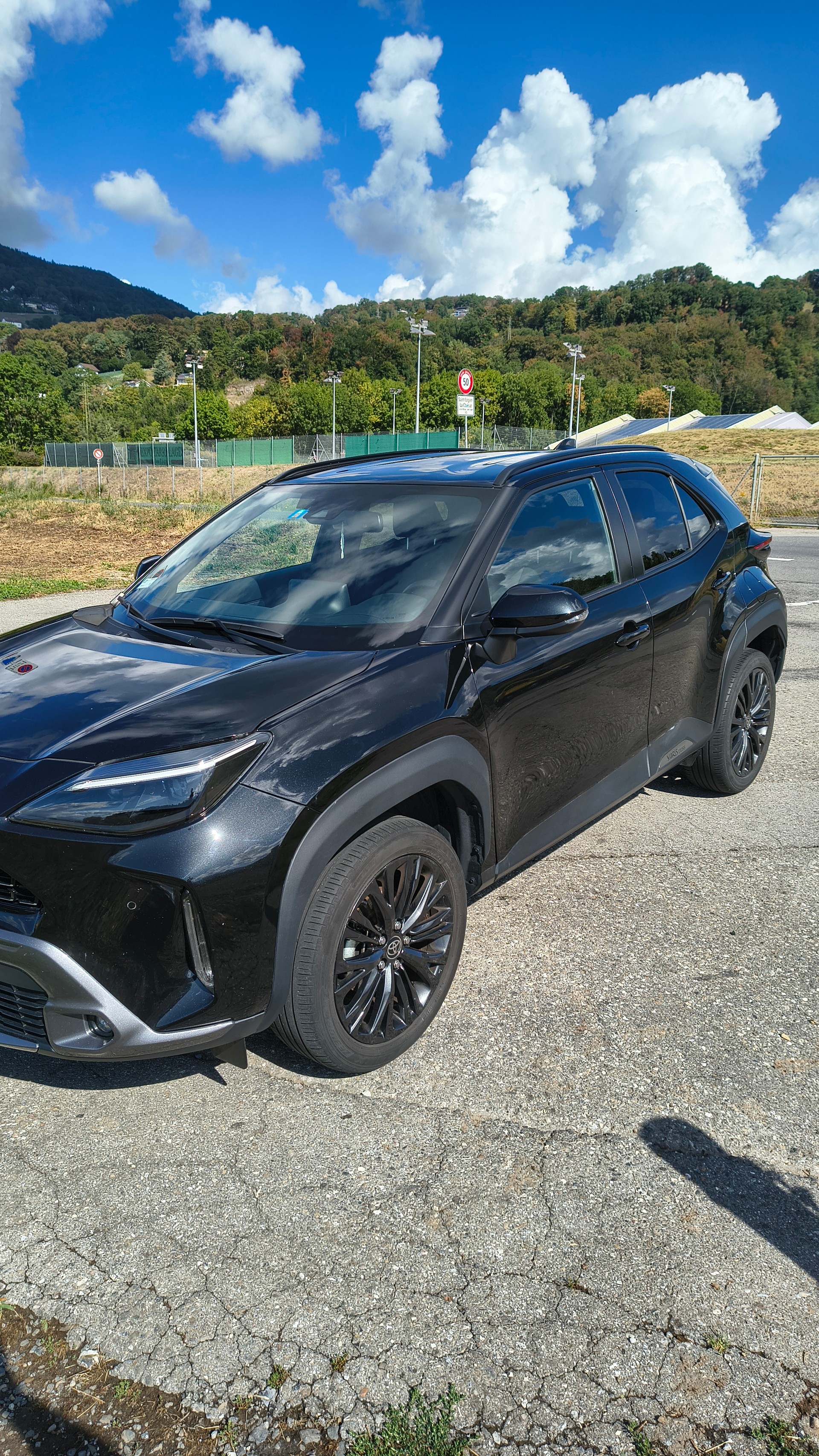 TOYOTA 1.5 VVT-i HSD Elegant AWD-i-image-1