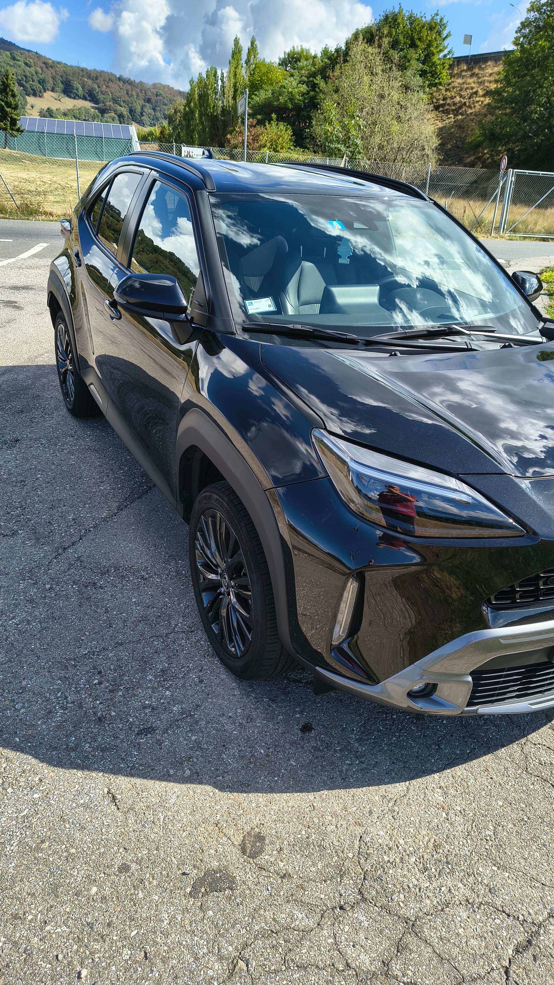 TOYOTA 1.5 VVT-i HSD Elegant AWD-i-image-2