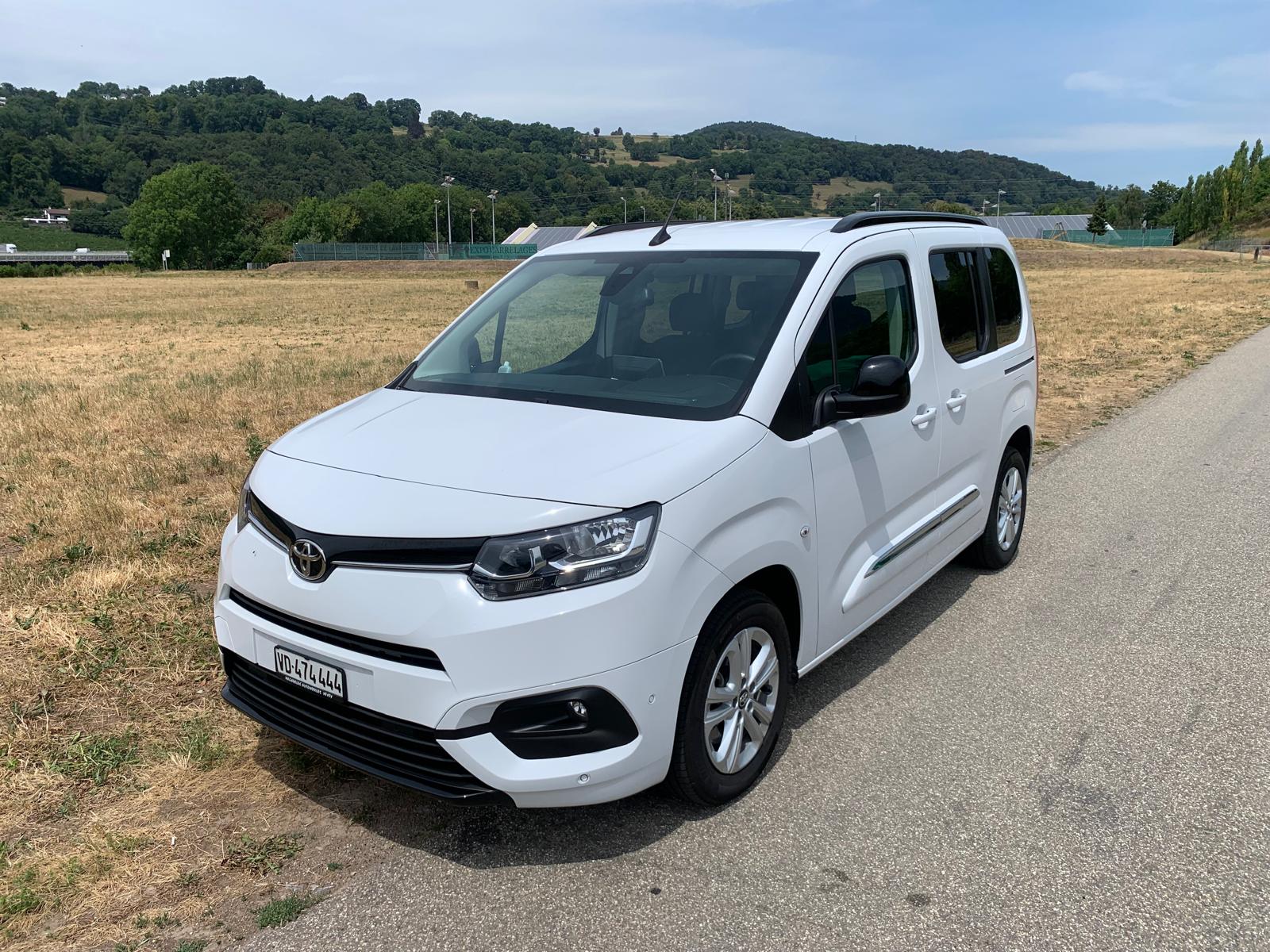 TOYOTA 1.5 HDi 130 Trend - 7 places