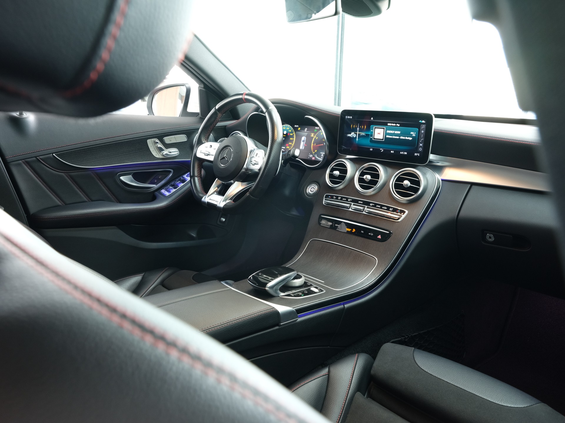 MERCEDES-BENZ C 43 AMG 4Matic 9G-Tronic *Burmster* *360 Kamera* *Edition One*-image-29