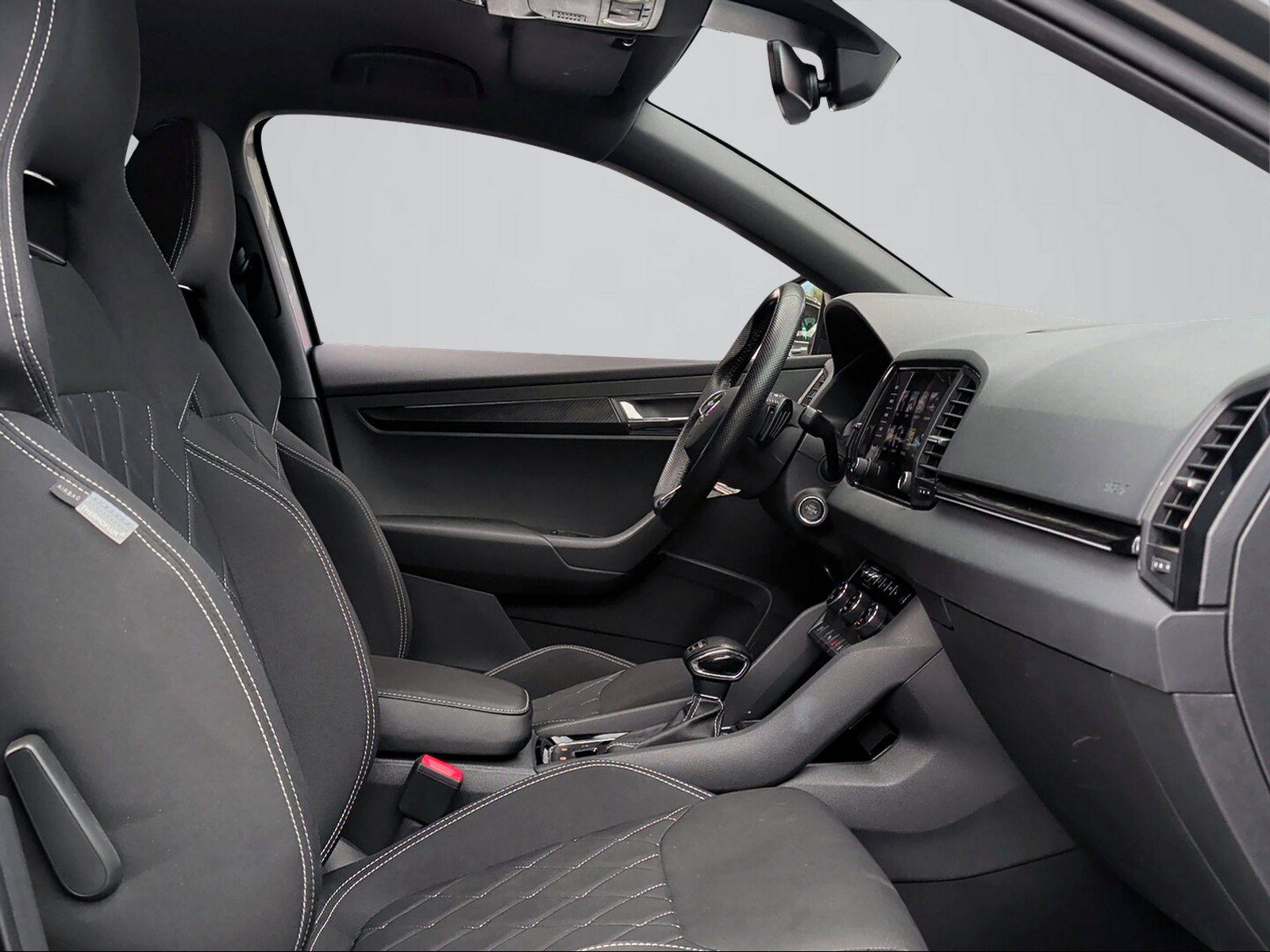 SKODA Karoq 2.0 TDI CR Sport Line 4x4 DSG-image-6