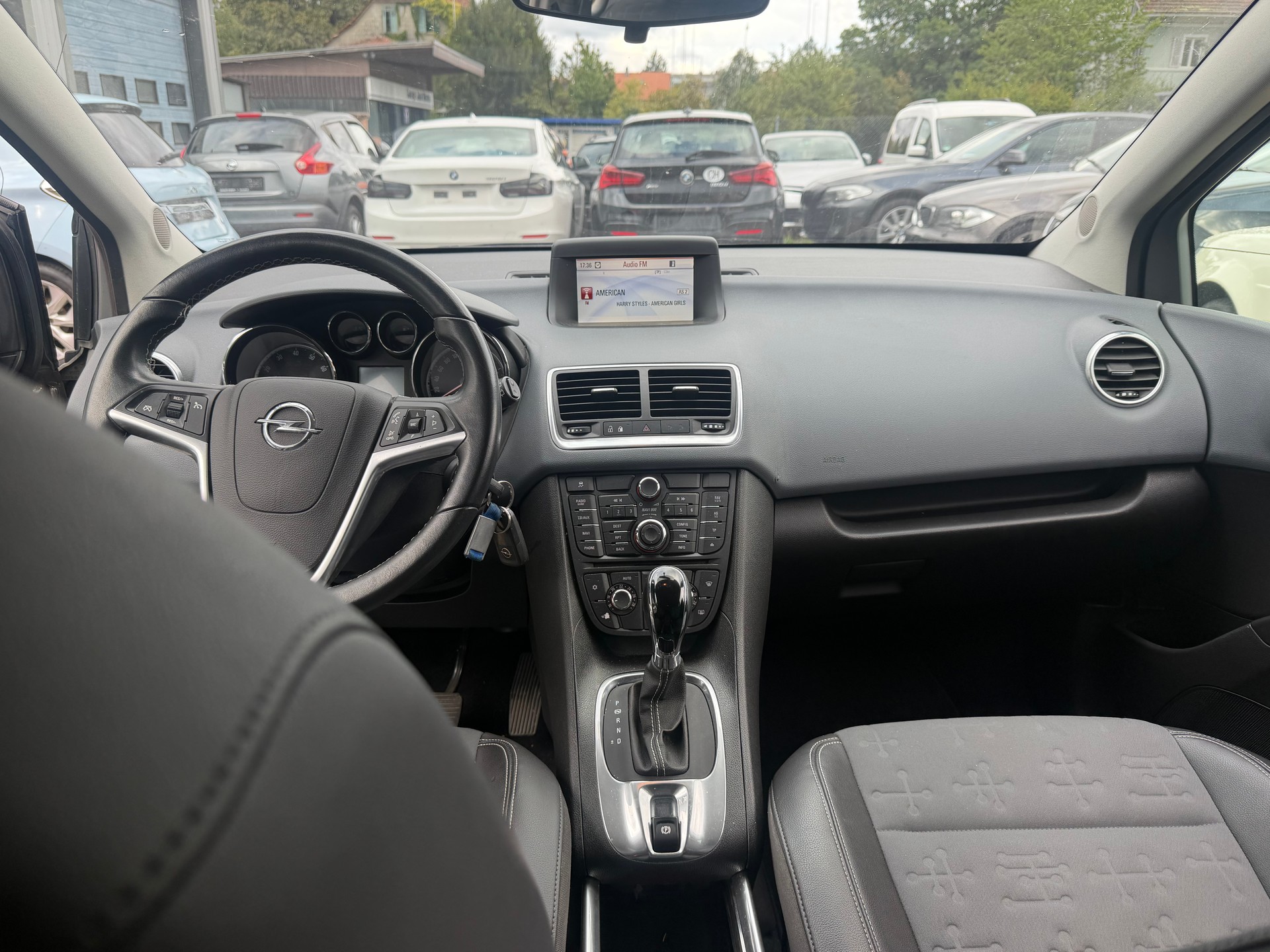 OPEL Meriva 1.4 Turbo Cosmo Automatic-image-6