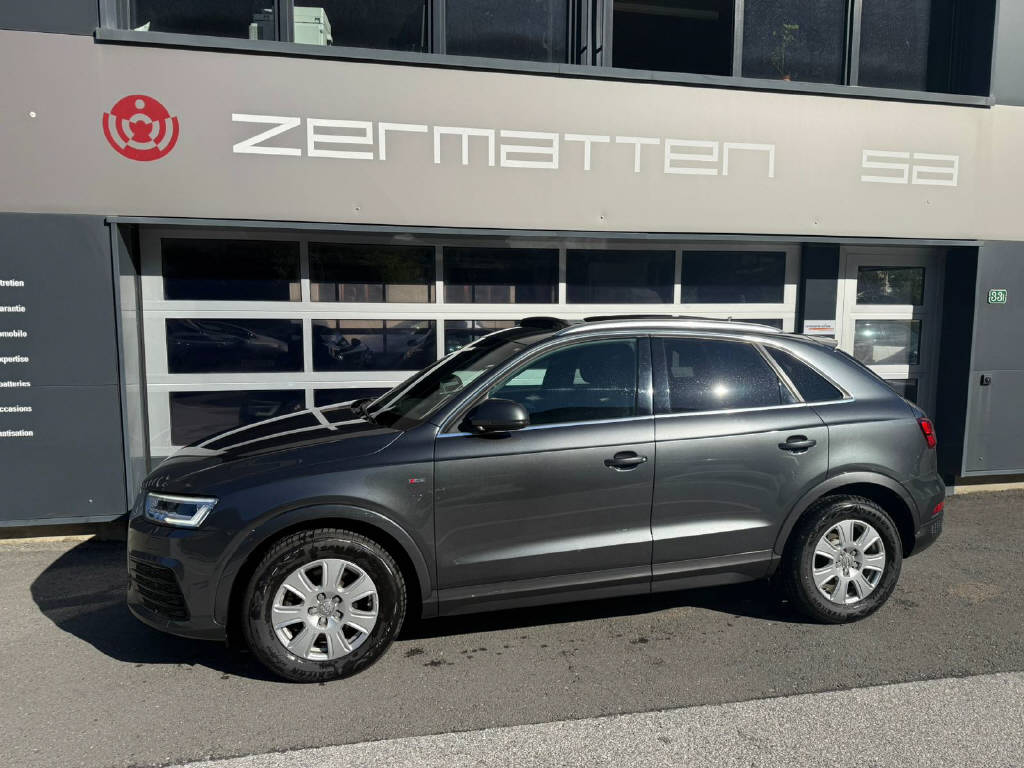 AUDI Q3 2.0 TFSI Sport quattro STr