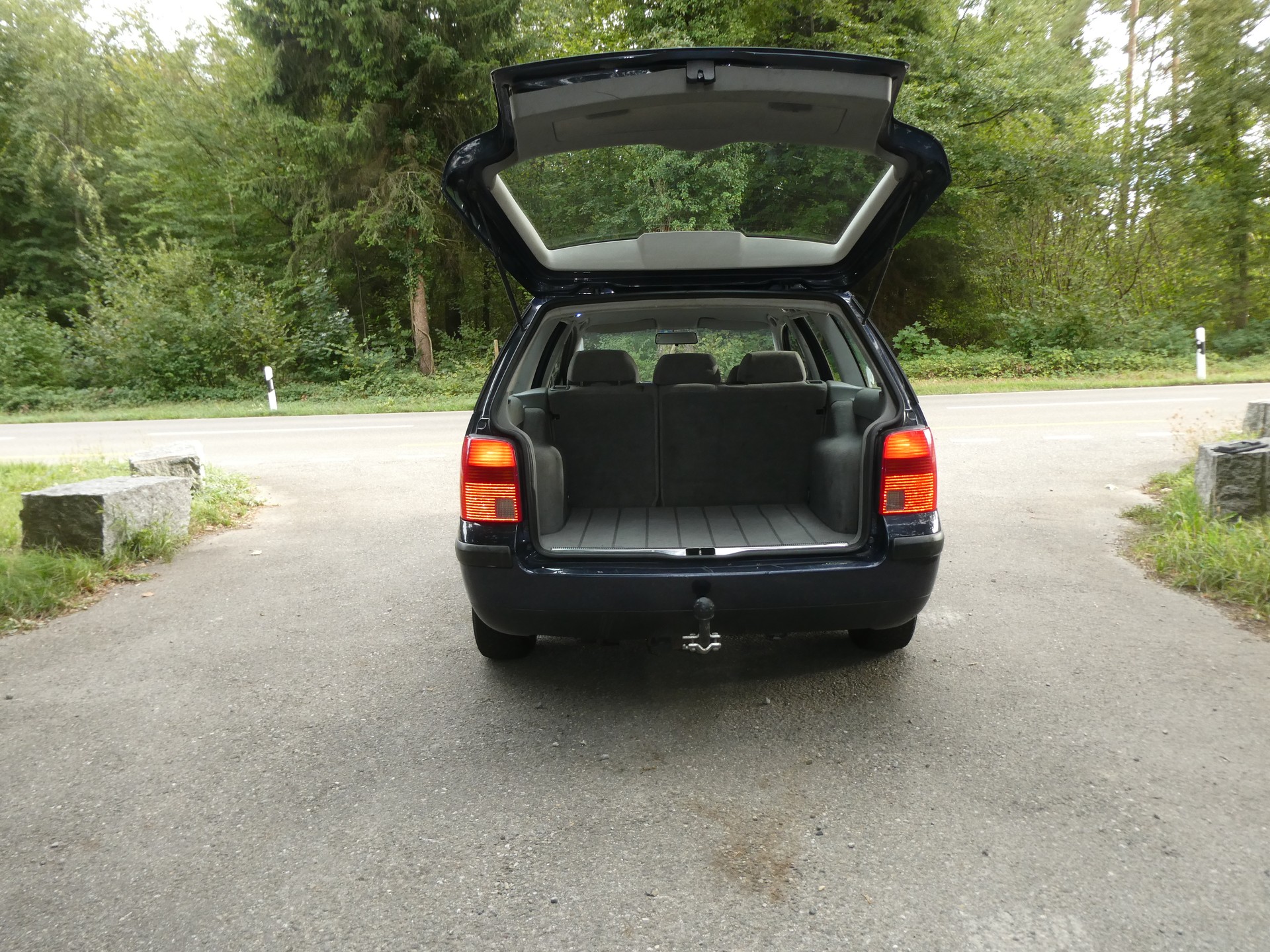 VW Passat Variant 1.8 T Comfortline-image-6