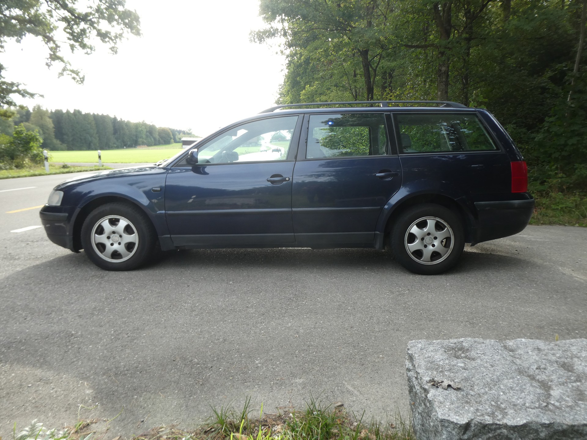 VW Passat Variant 1.8 T Comfortline-image-7