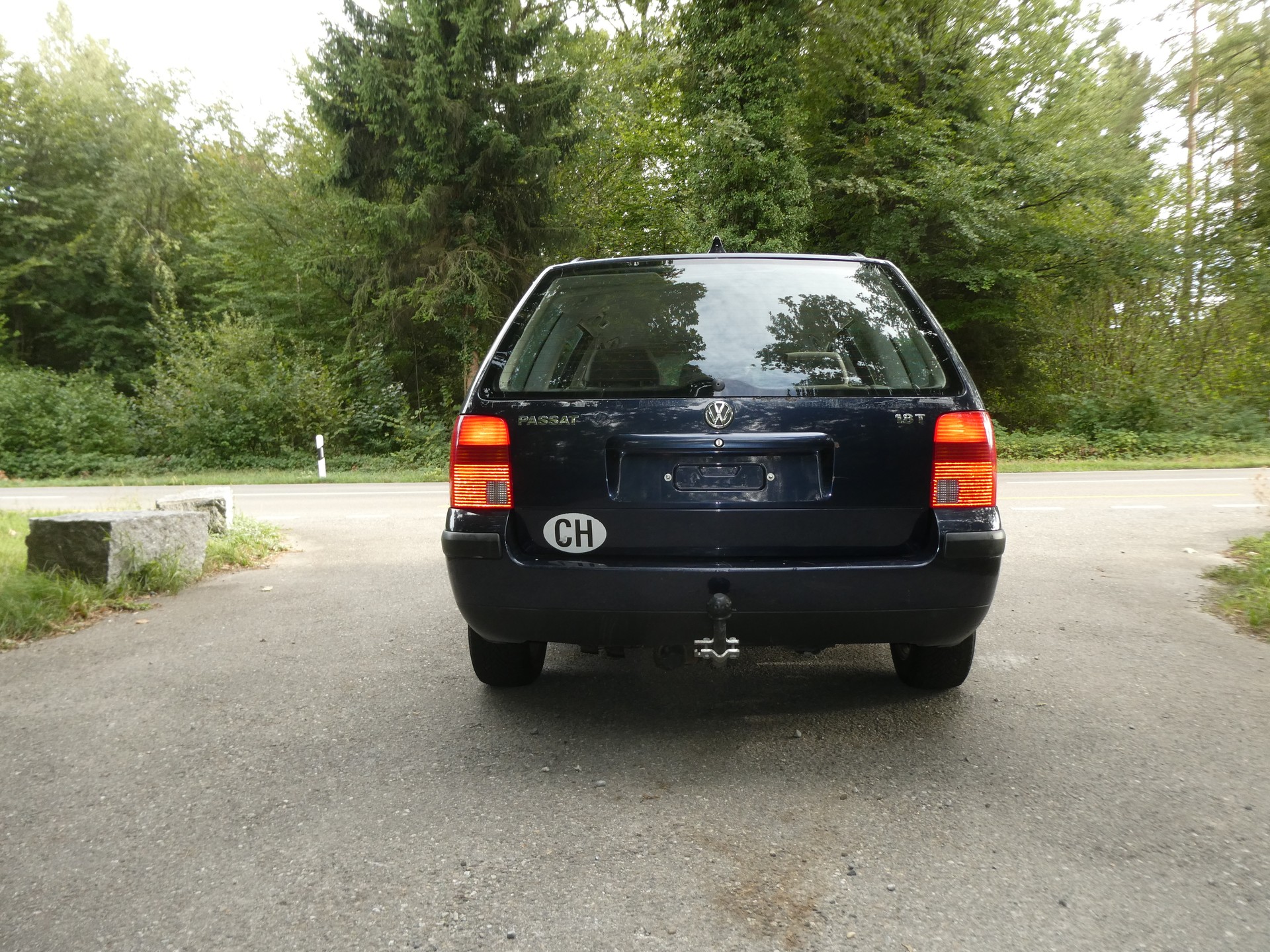 VW Passat Variant 1.8 T Comfortline-image-5