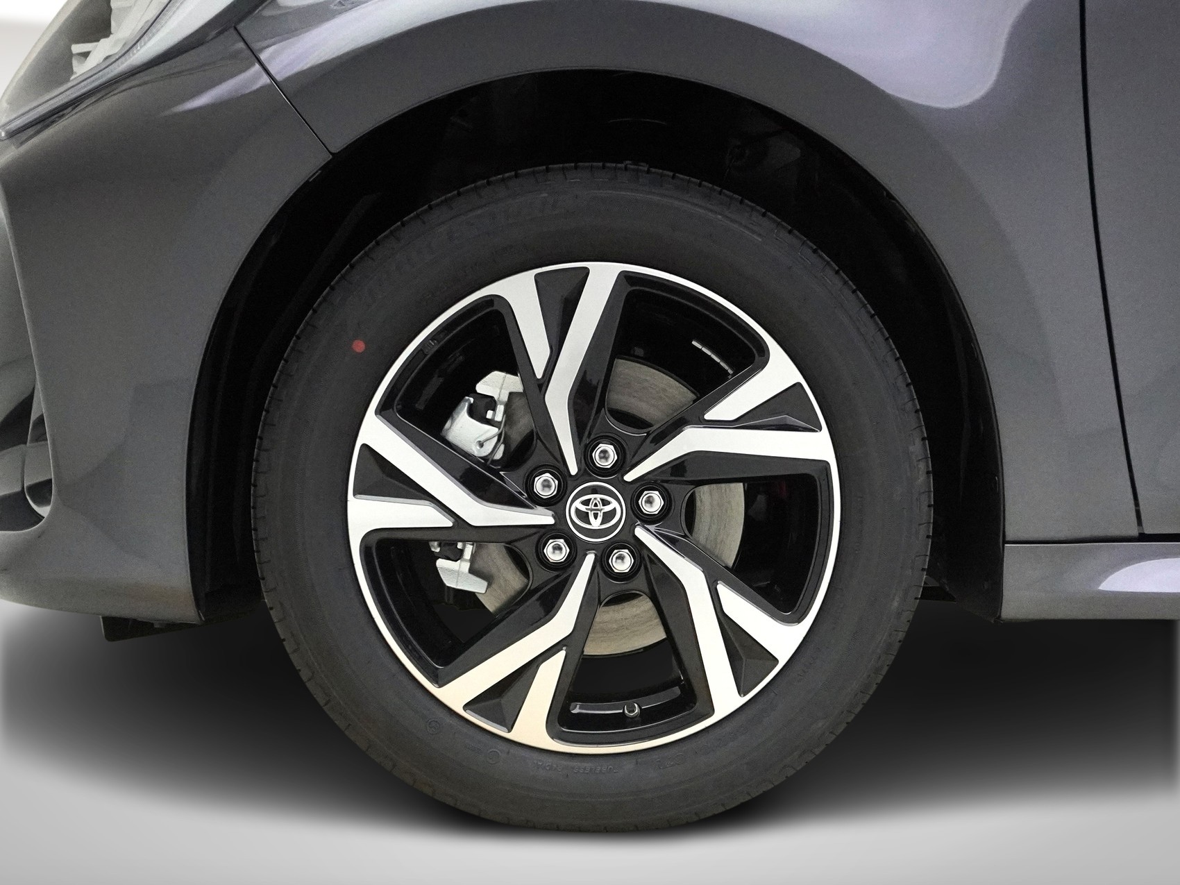 TOYOTA Yaris 1.5 VVT-i HSD Trend-image-5
