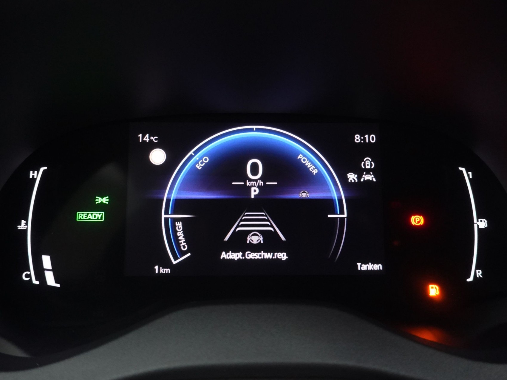 TOYOTA Yaris 1.5 VVT-i HSD Trend-image-15