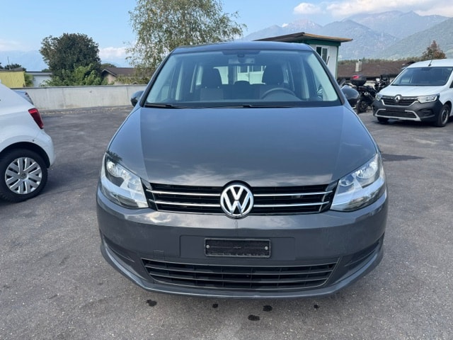 VW Sharan 2.0 TDI BlueMotion Technology Trendline DSG-image-1
