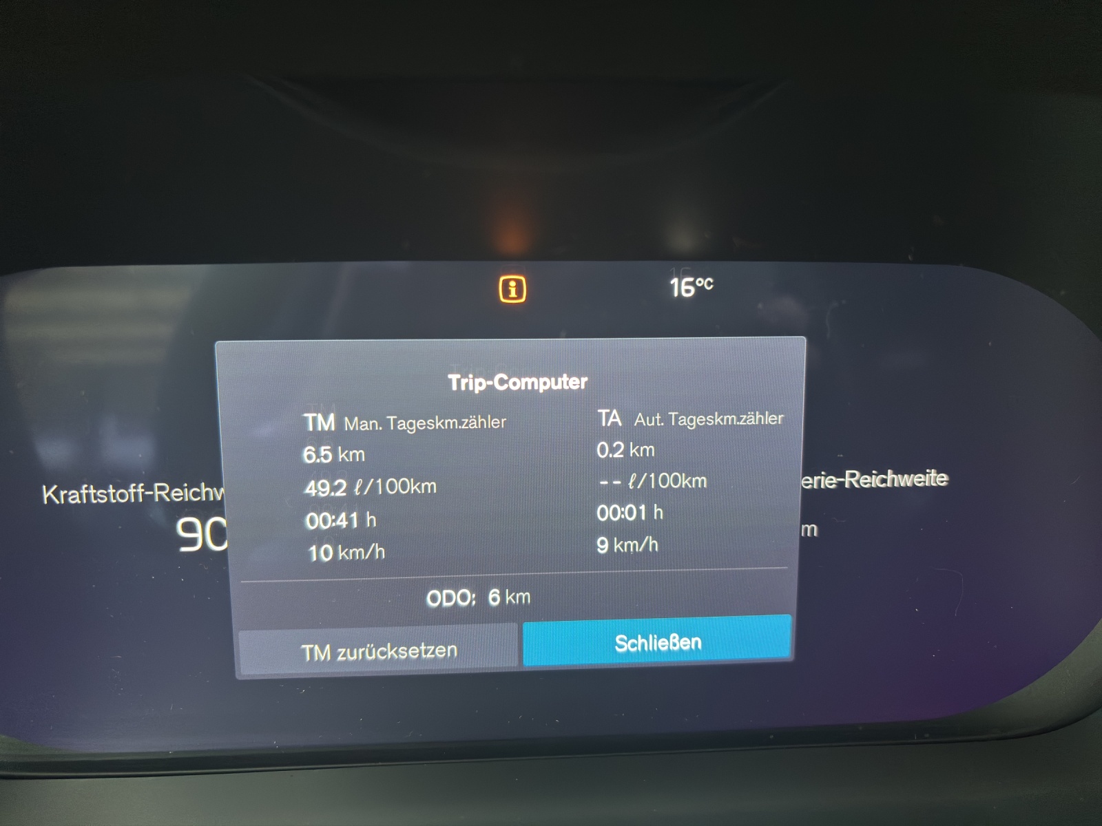 VOLVO XC60 2.0 T6 TE Ultra Dark eAWD-image-6