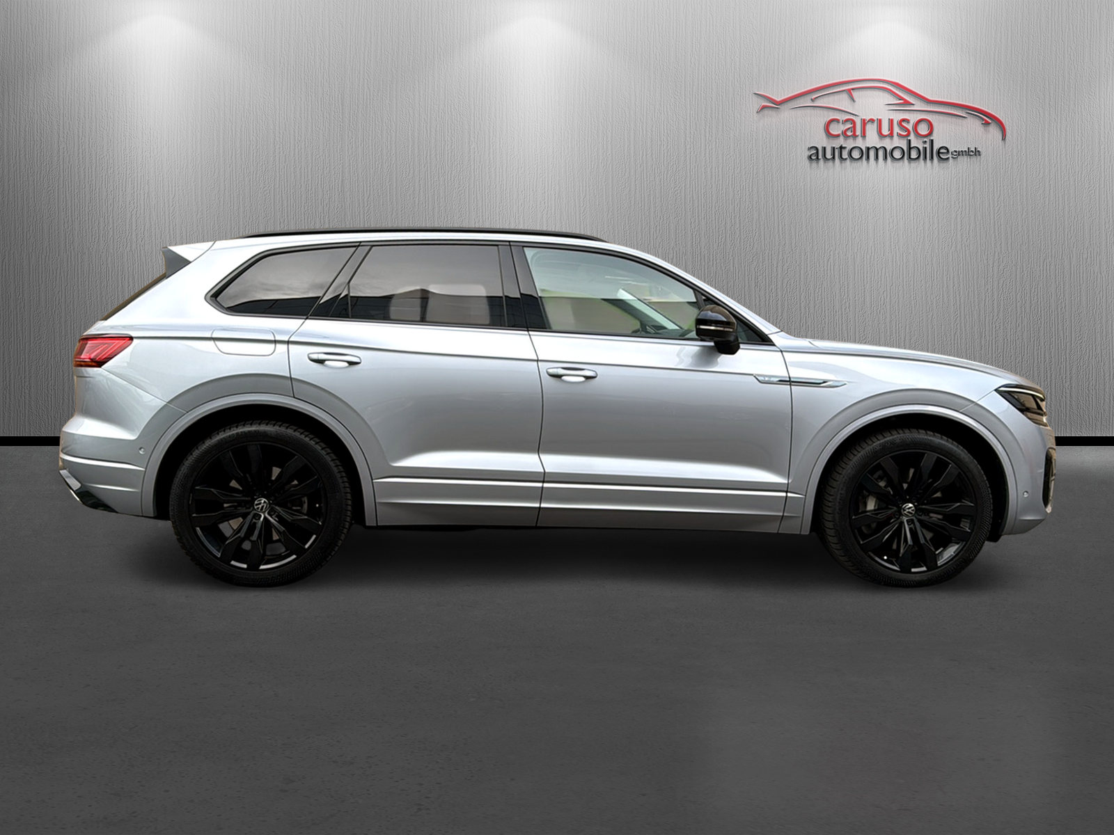 VW Touareg 4.0 V8 TDI R-Line Tiptronic*Standheizung*AHK*Sitze v. mit Belüftung und Massagefunktion*-image-3