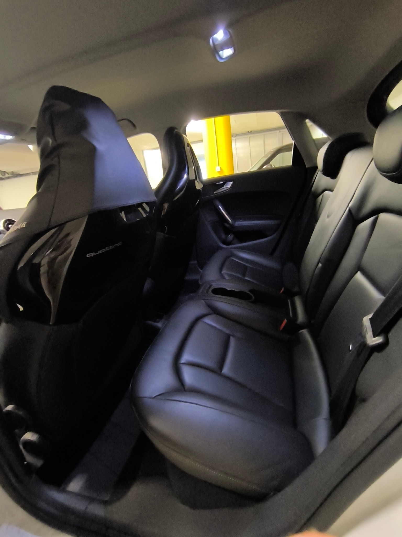 AUDI S1-image-9