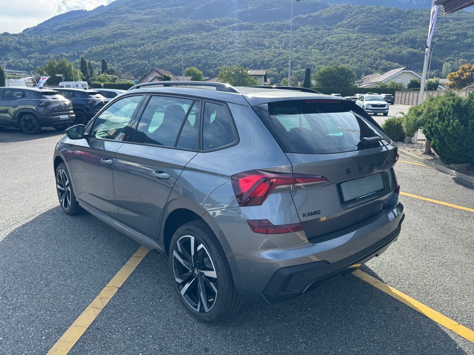 SKODA Kamiq 1.0 TSI Monte Carlo DSG-image-2