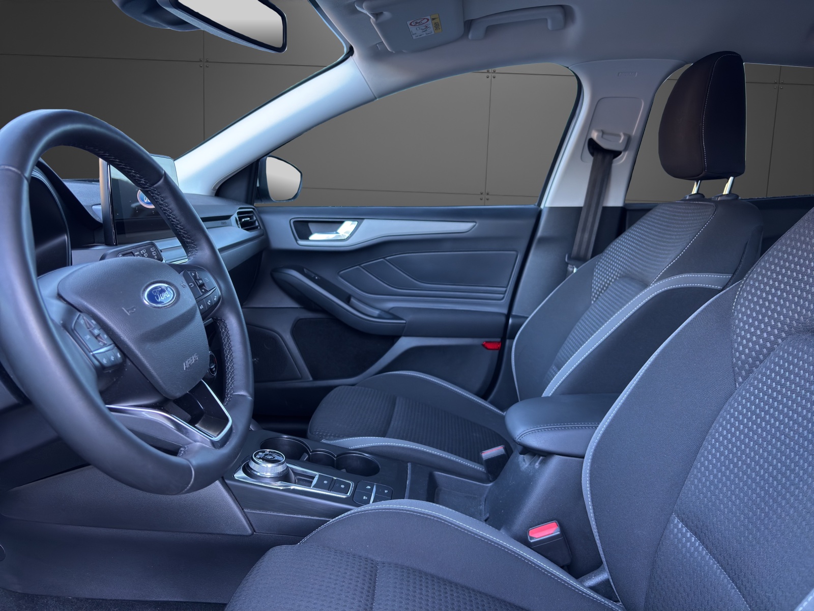 FORD Focus 1.5 TDCi Cool Connect Automatic-image-2