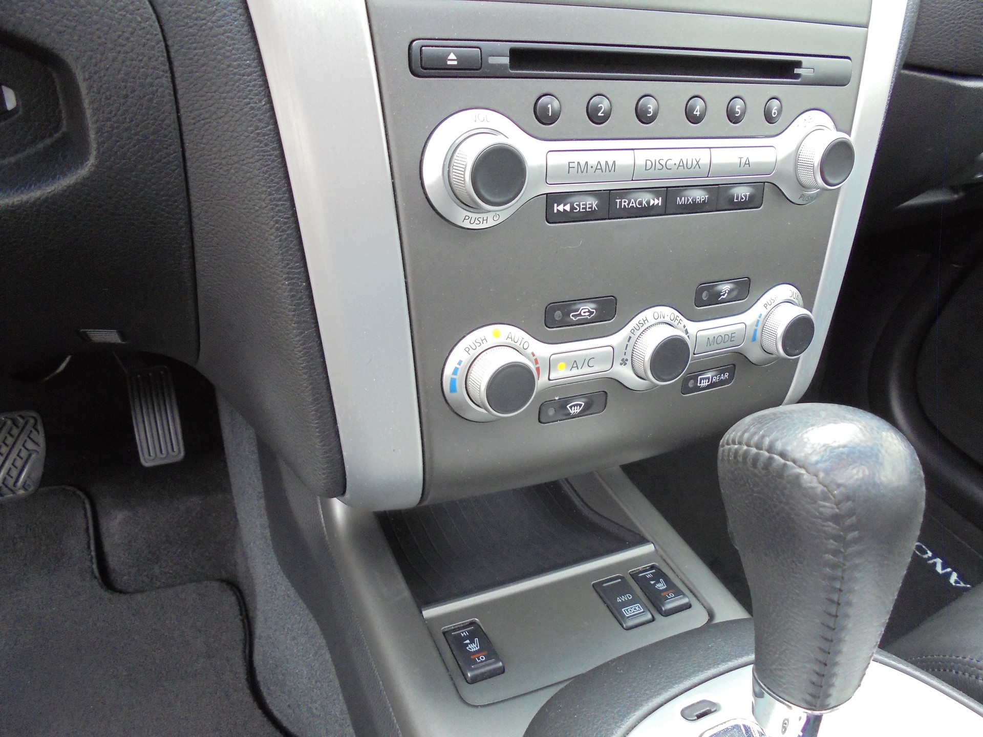 NISSAN Murano 2.5 dCi Executive Automatic-image-13
