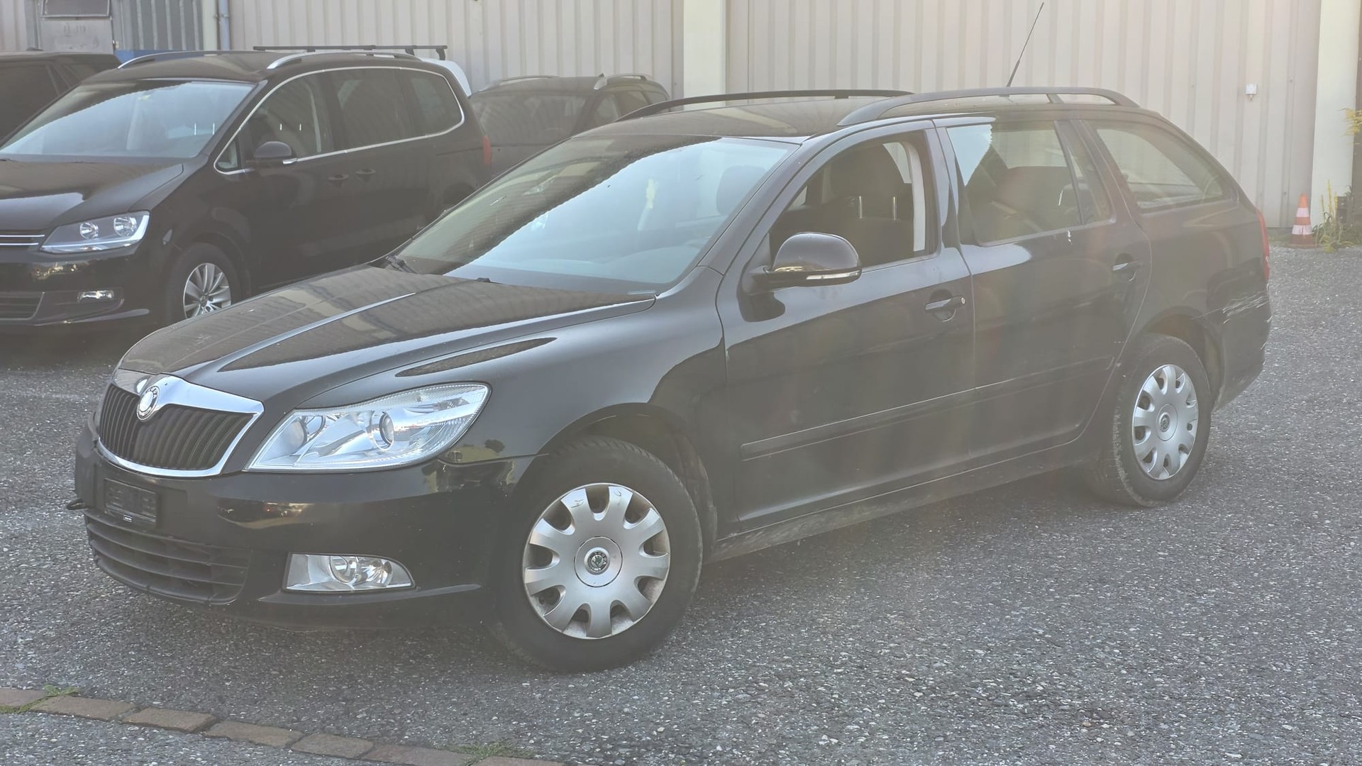 SKODA Octavia Combi 1.6 TDI Swiss Adventure 4x4-image-6
