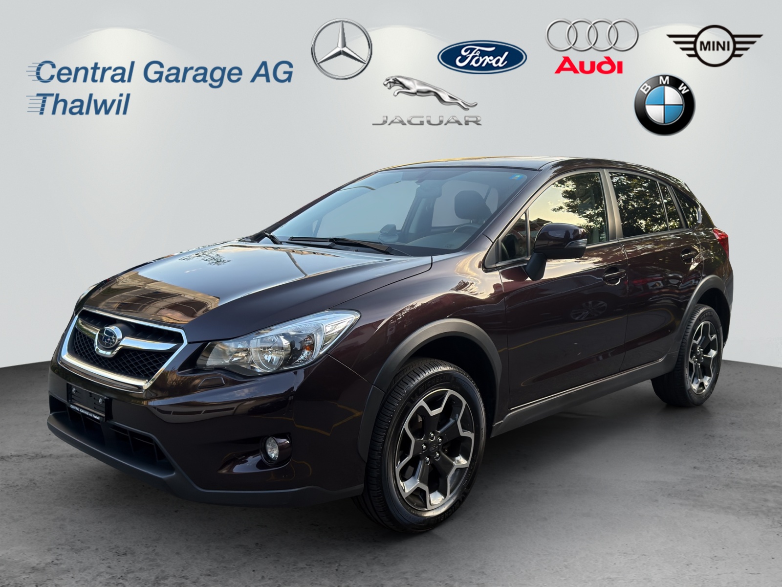 SUBARU XV 2.0 Swiss Three AWD CVT-image-0