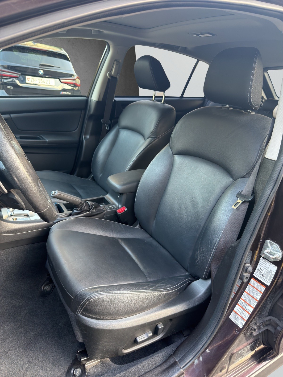 SUBARU XV 2.0 Swiss Three AWD CVT-image-9