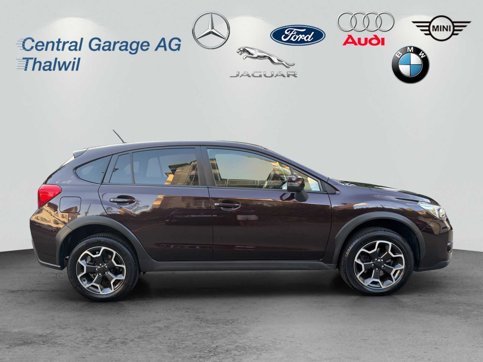 SUBARU XV 2.0 Swiss Three AWD CVT-image-6