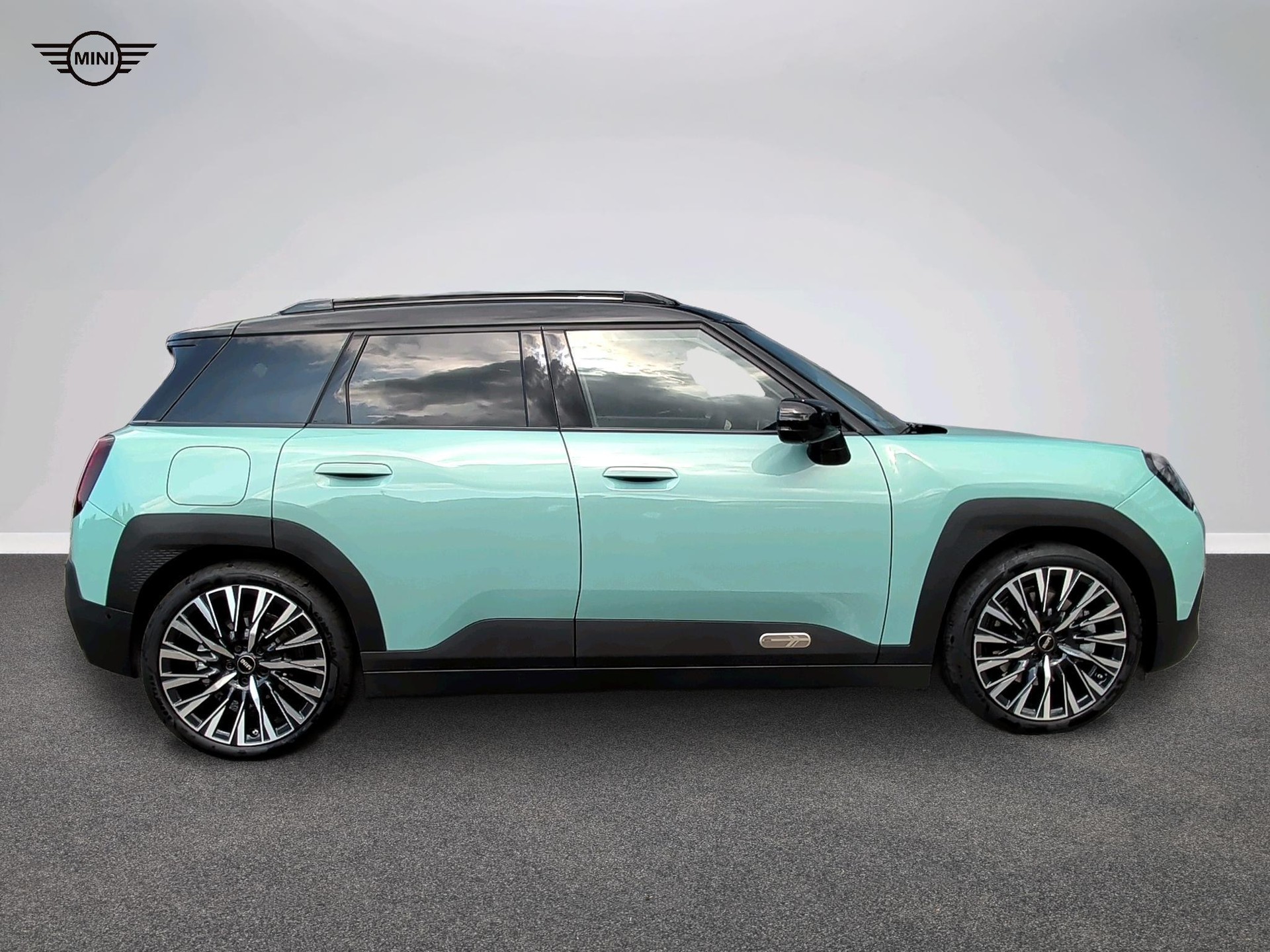 MINI Aceman SE-image-2
