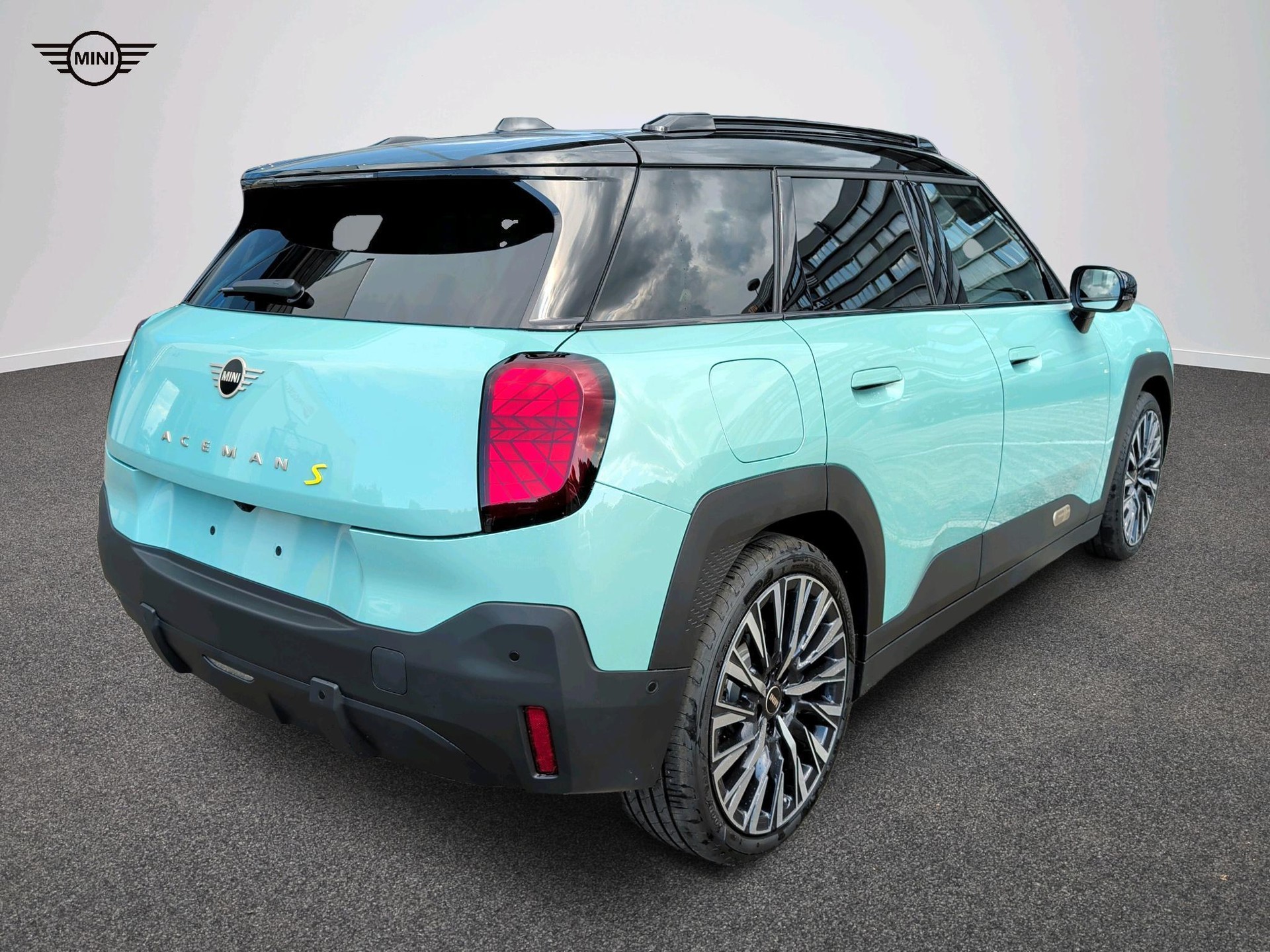 MINI Aceman SE-image-4
