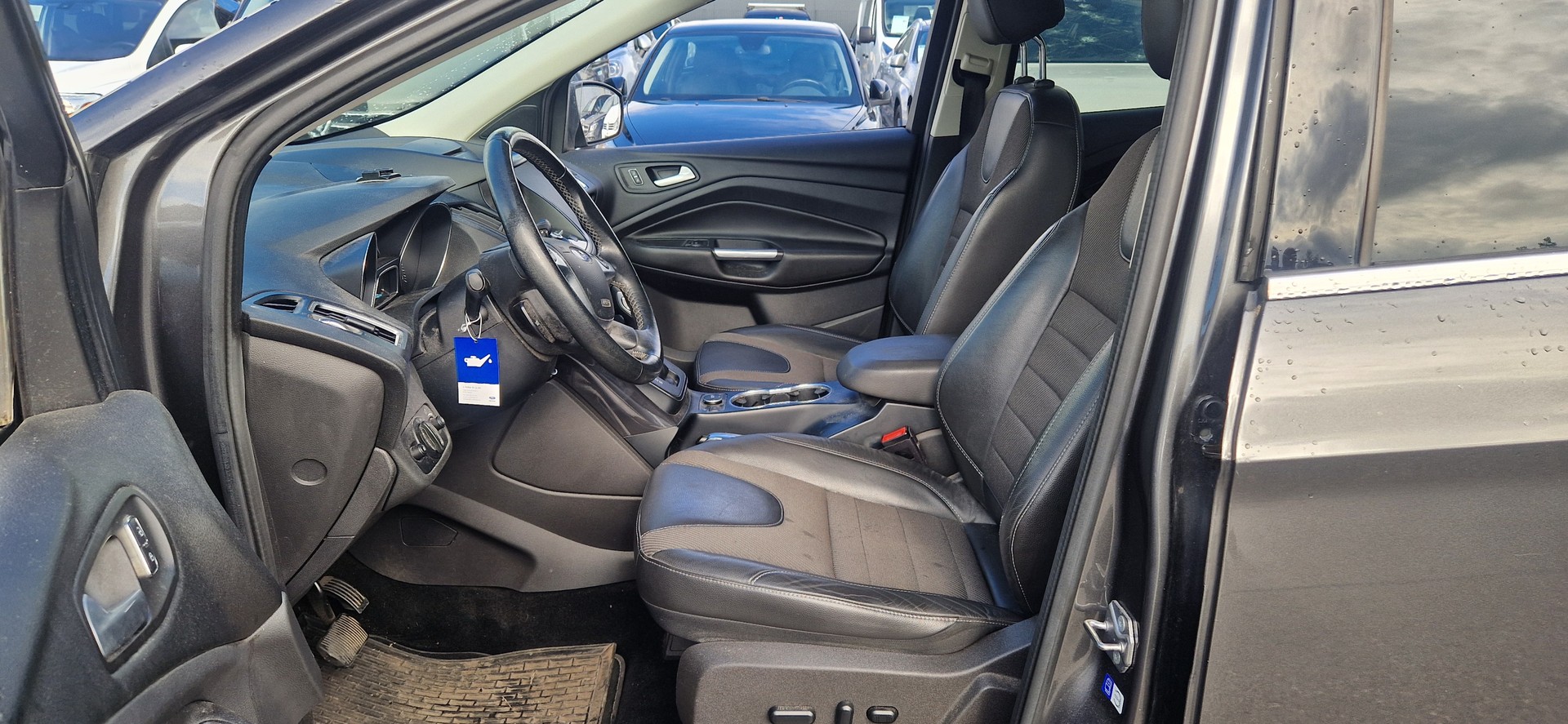 FORD Kuga 2.0 TDCi Titanium 4WD PowerShift-image-5