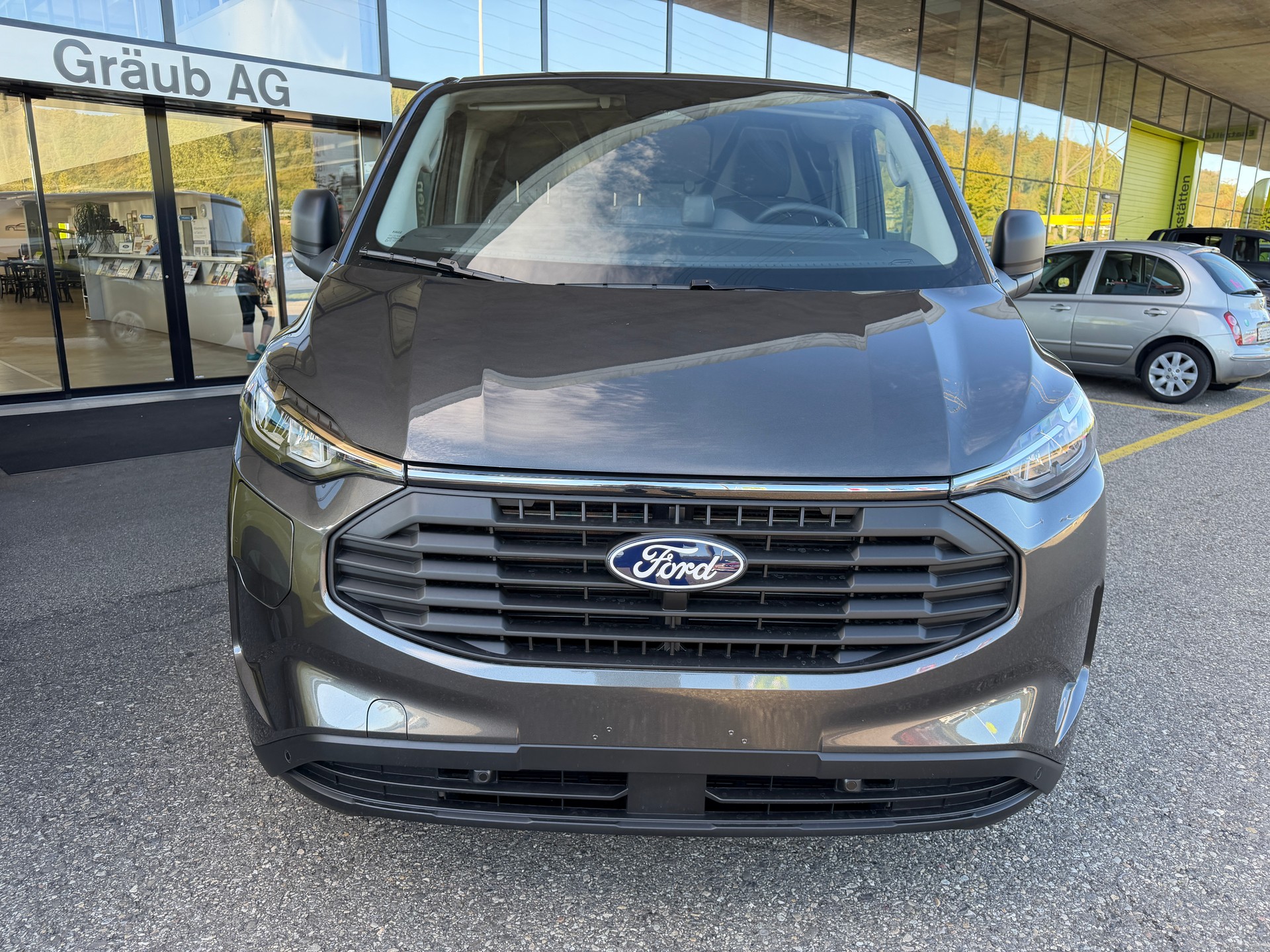 FORD Transit Custom Van PHEV 320 L1H1 Trend Automat-image-1