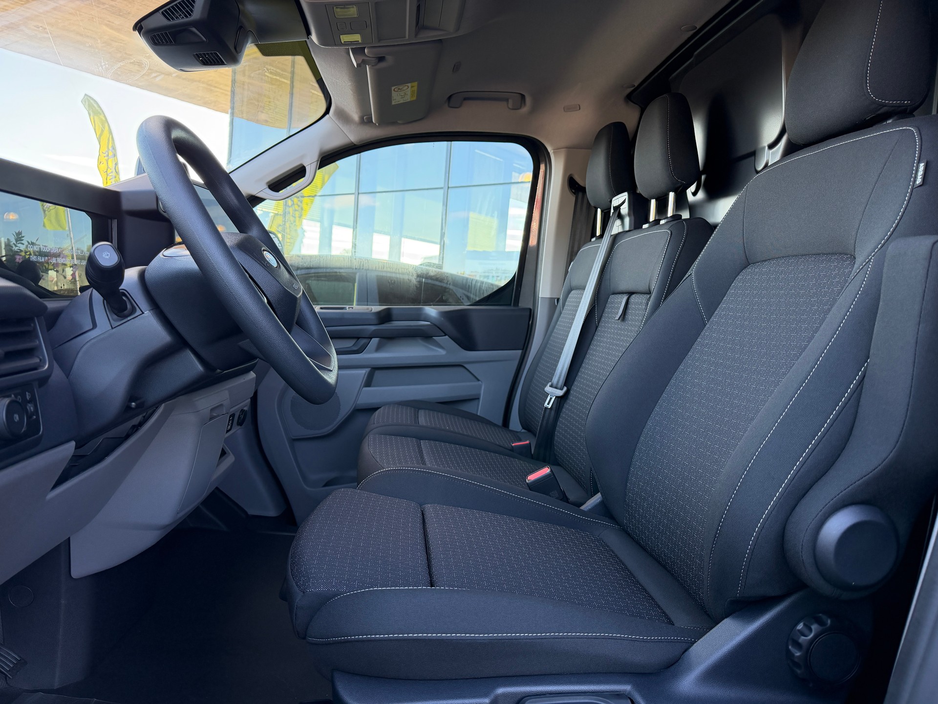 FORD Transit Custom Van PHEV 320 L1H1 Trend Automat-image-7