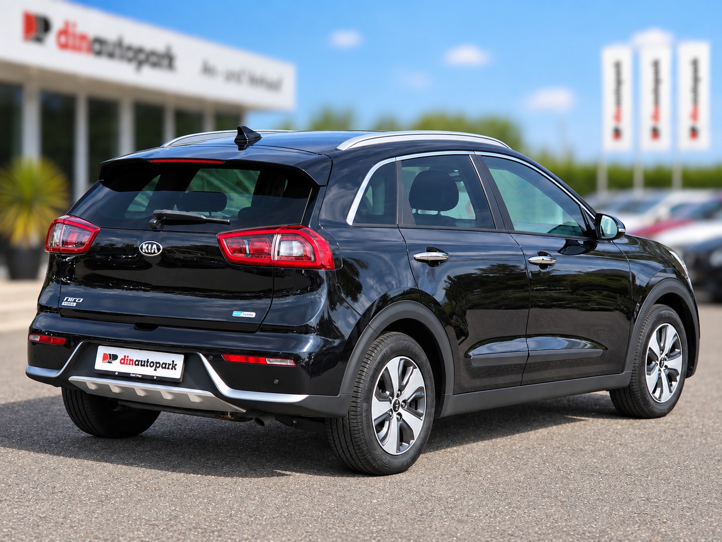 KIA Niro 1.6GDi Hybrid Style DCT * CH-Fahrzeug * Ab MFK * Vollausstattung *-image-3