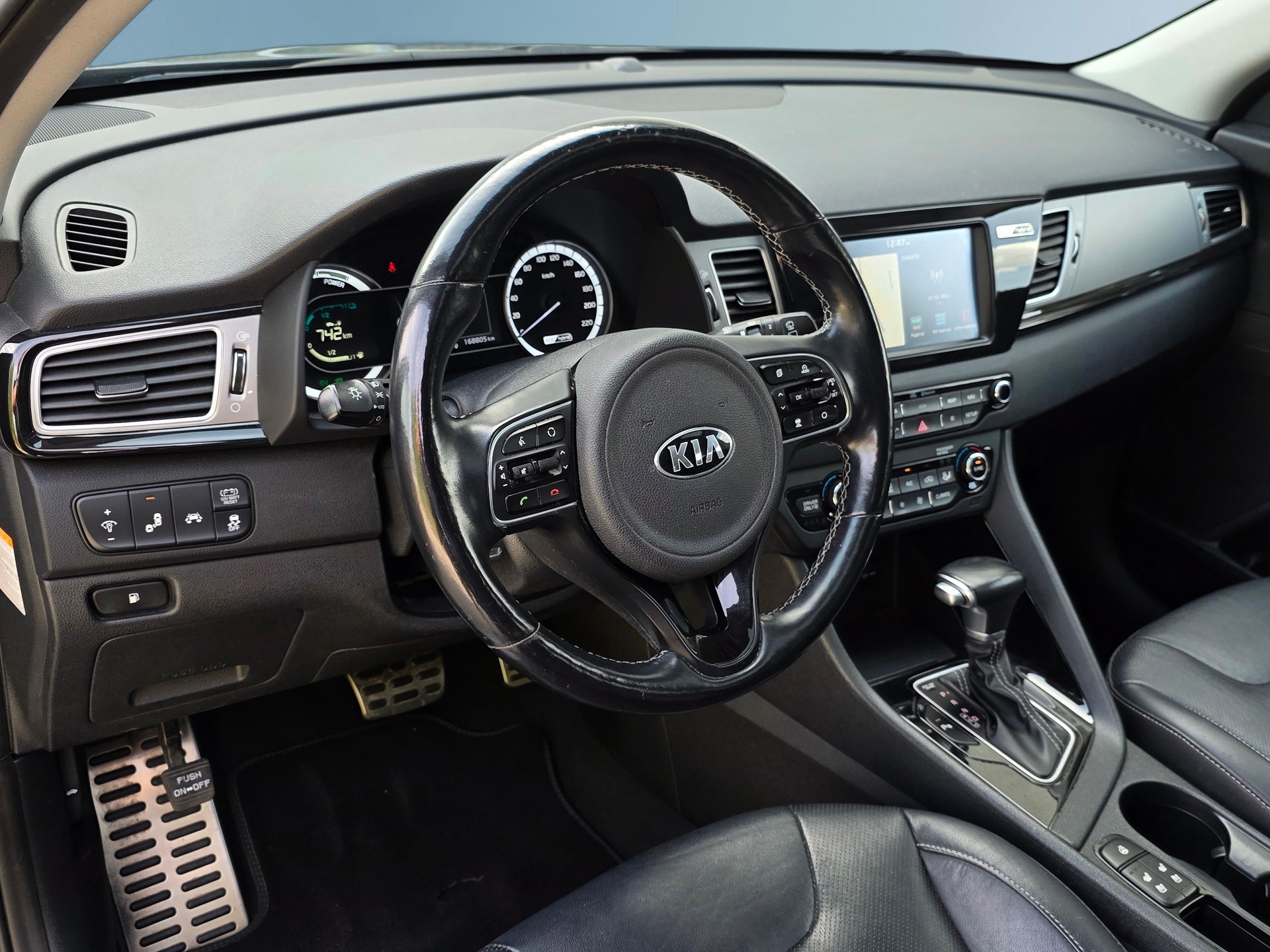 KIA Niro 1.6GDi Hybrid Style DCT * CH-Fahrzeug * Ab MFK * Vollausstattung *-image-7