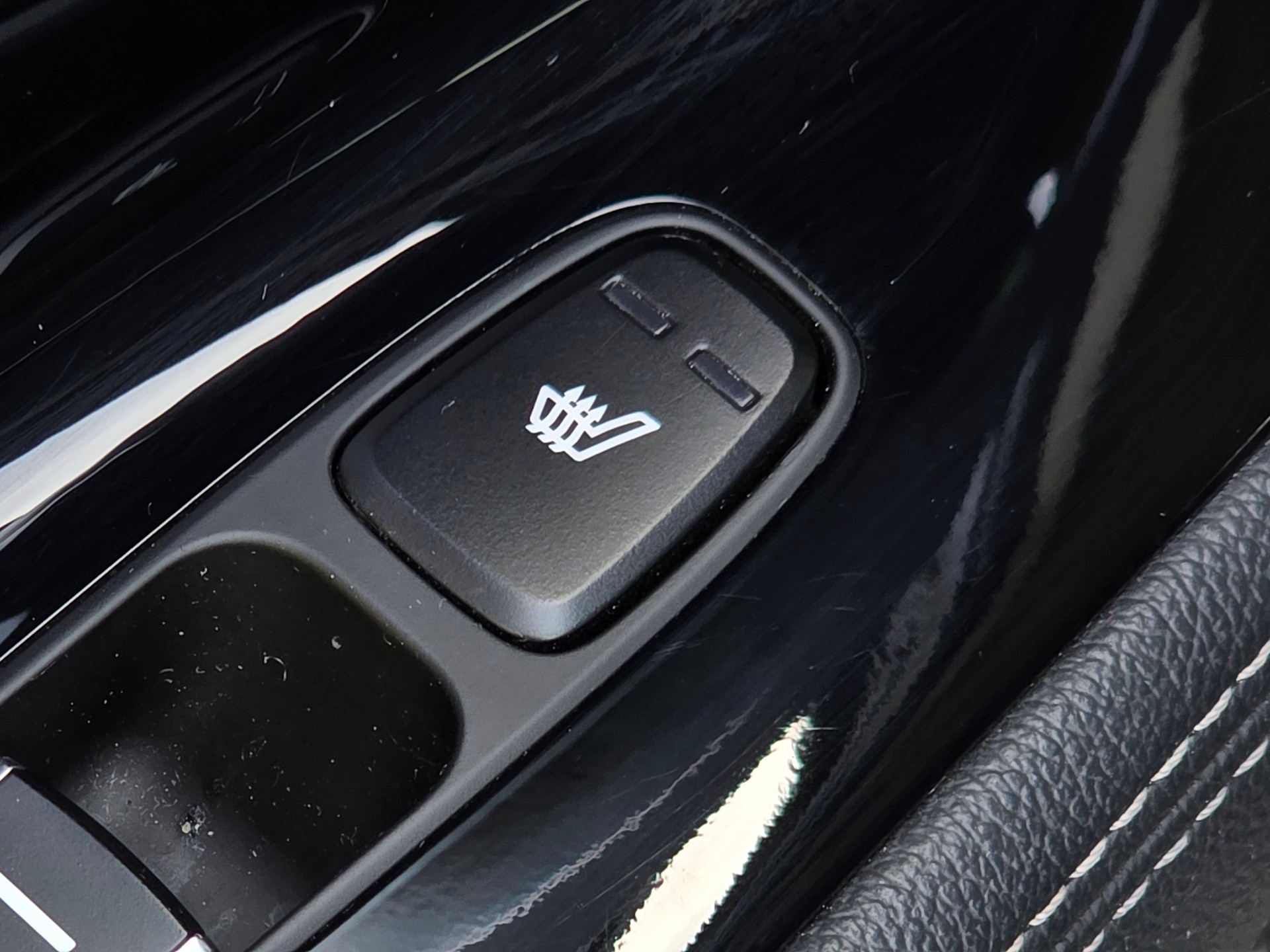 KIA Niro 1.6GDi Hybrid Style DCT * CH-Fahrzeug * Ab MFK * Vollausstattung *-image-23