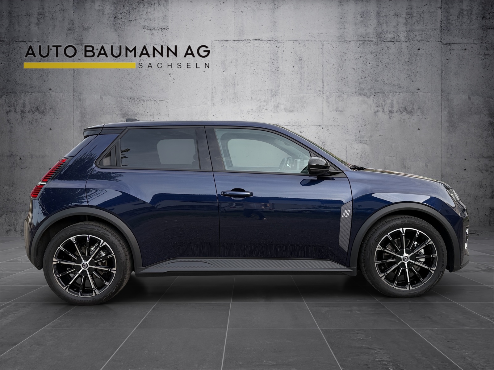 RENAULT R5 E-Tech Comfort Range 52 kWh Techno-image-3