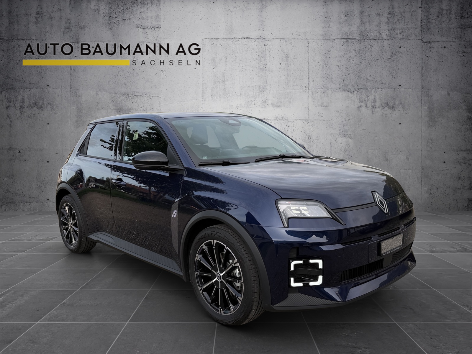 RENAULT R5 E-Tech Comfort Range 52 kWh Techno-image-2