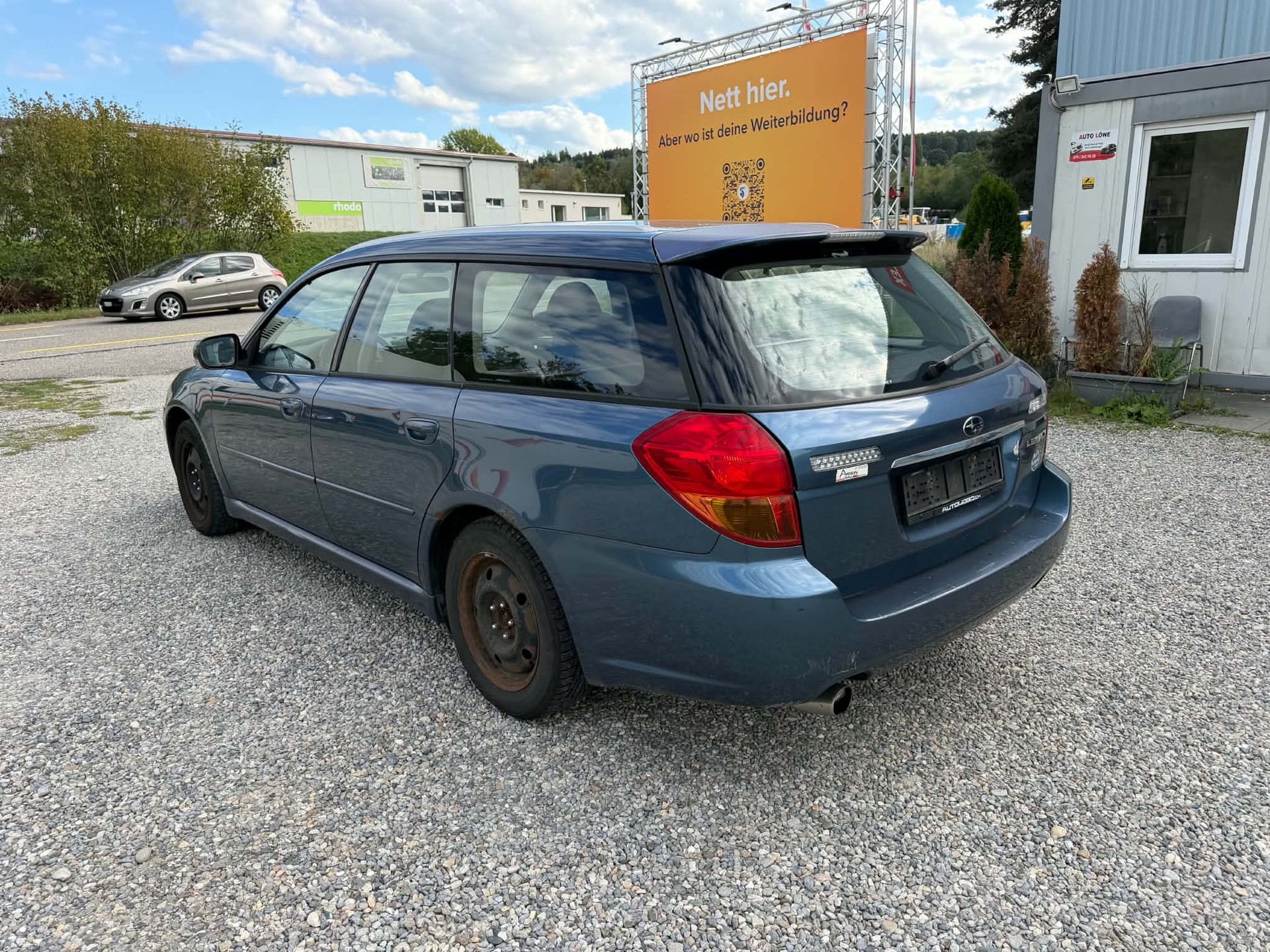 SUBARU Legacy 2.0i AWD-image-5