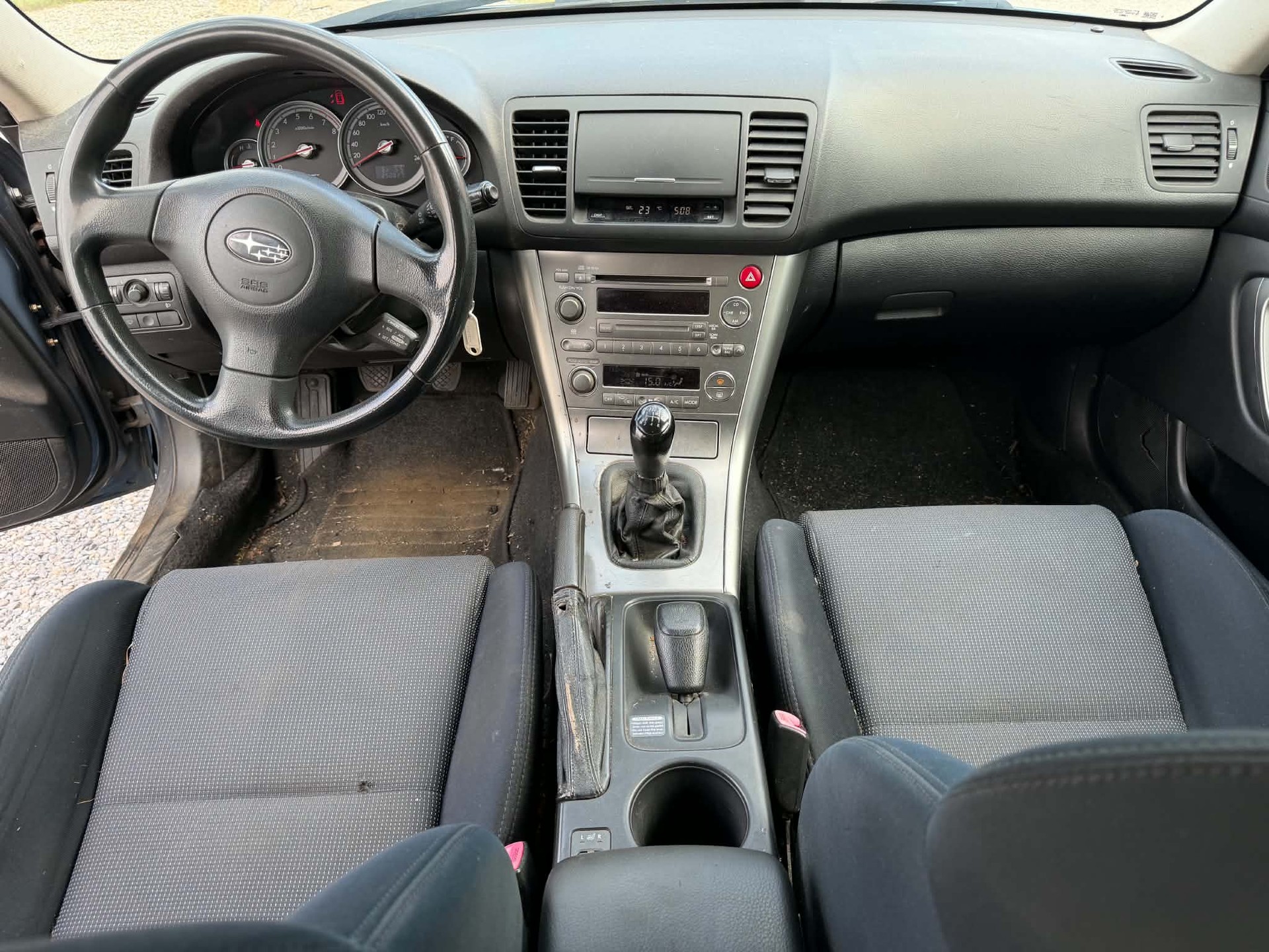 SUBARU Legacy 2.0i AWD-image-2
