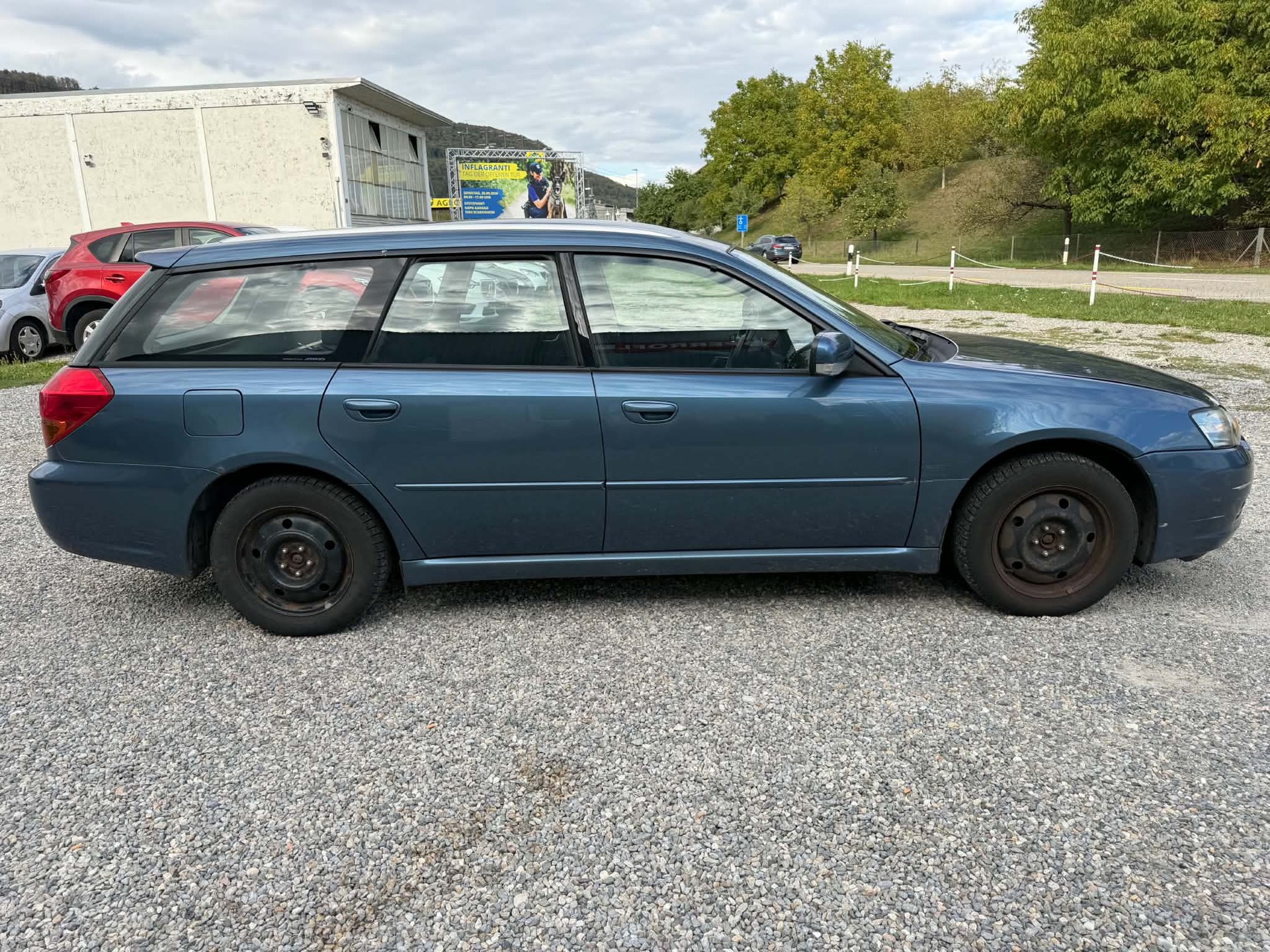 SUBARU Legacy 2.0i AWD-image-6