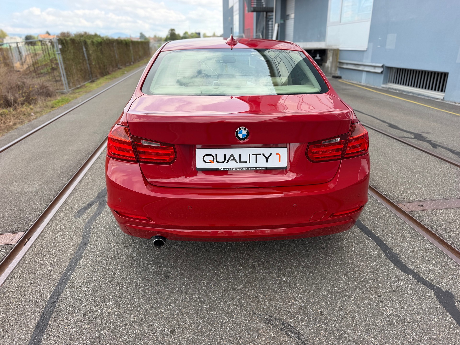 BMW 320d xDrive Steptronic-image-5
