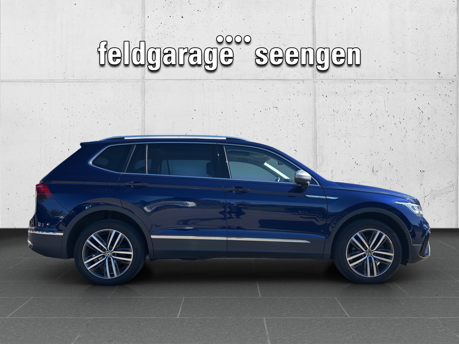 VW Tiguan Allspace 2.0TSI Elegance 4Motion DSG mit AHK & Panorama-Ausstell-/Schiebedach-image-3