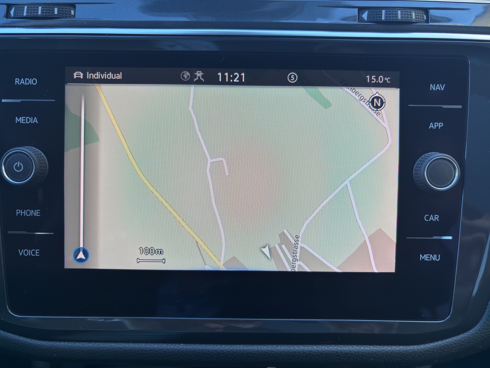 VW Tiguan Allspace 2.0TSI Elegance 4Motion DSG mit AHK & Panorama-Ausstell-/Schiebedach-image-26
