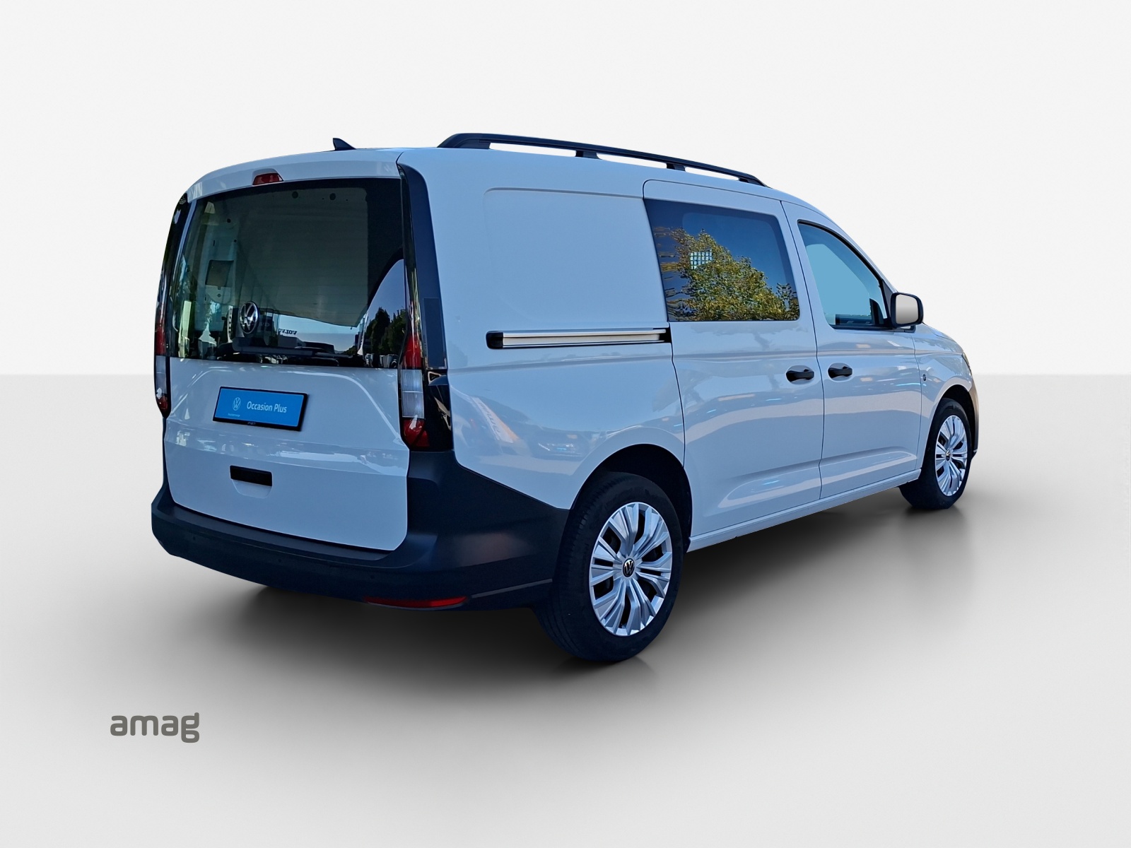 VW Caddy Cargo 2.0TDI Maxi 4Motion-image-4