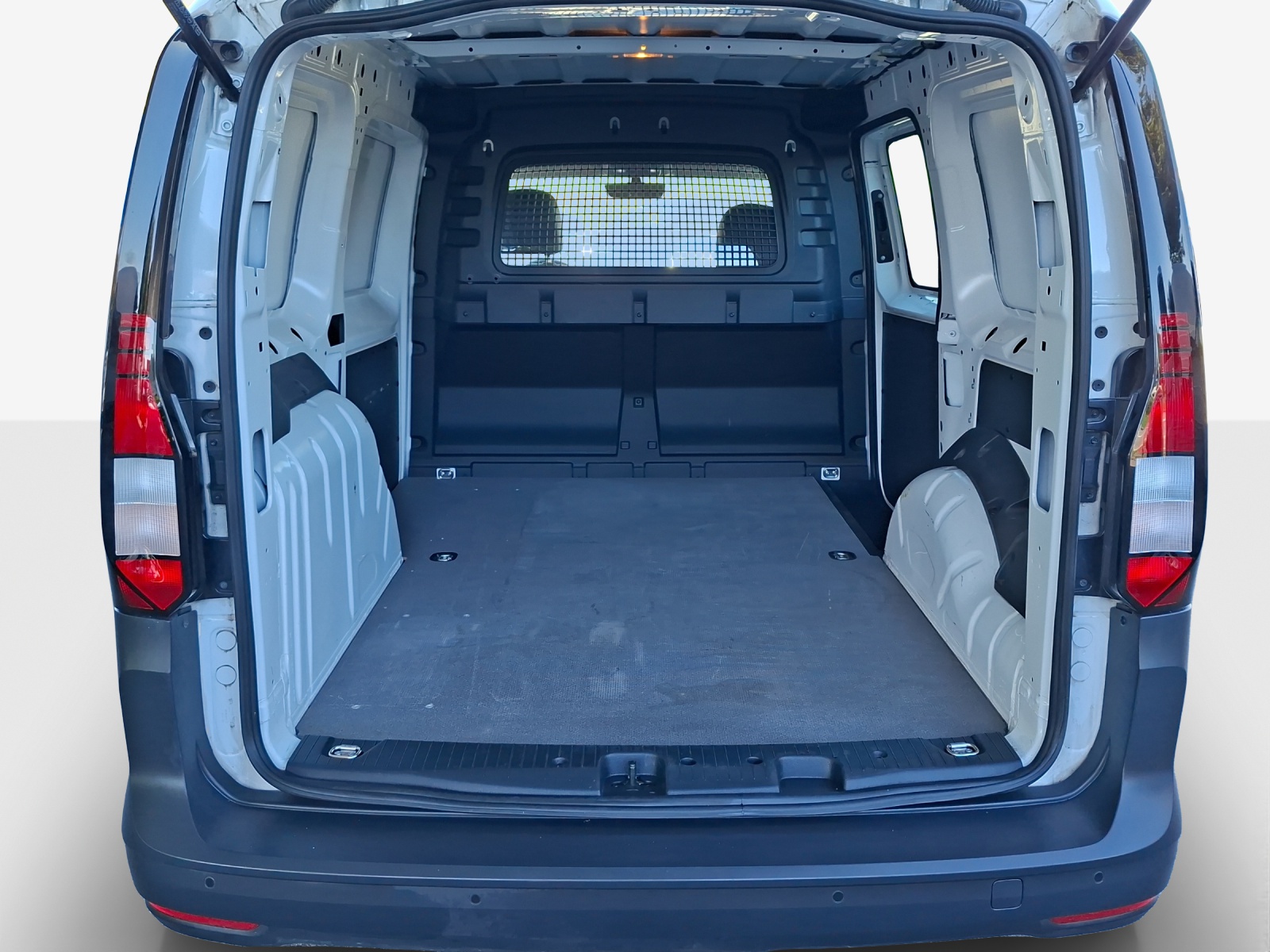 VW Caddy Cargo 2.0TDI Maxi 4Motion-image-12