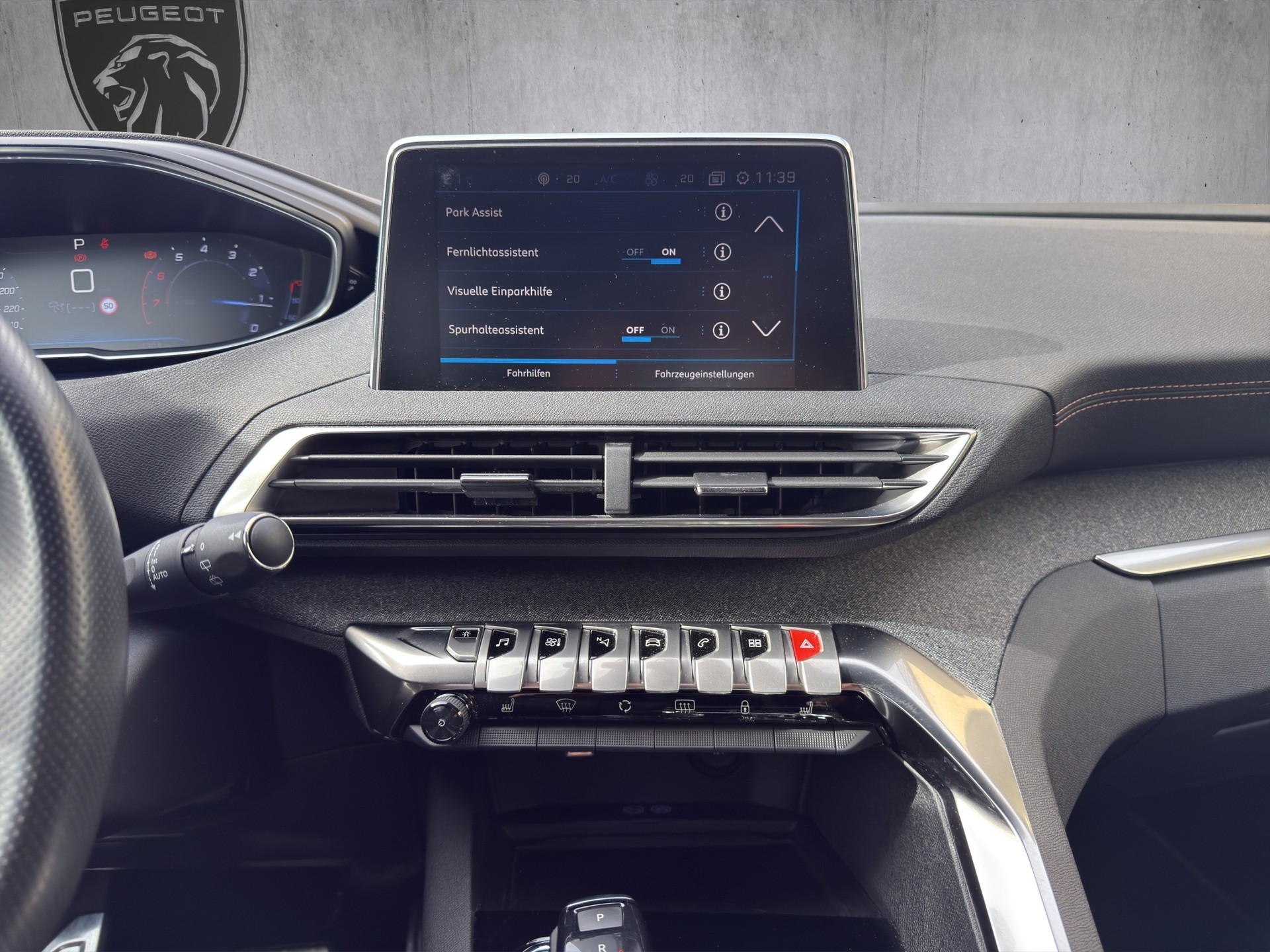 PEUGEOT 3008 1.6 THP Allure-image-14